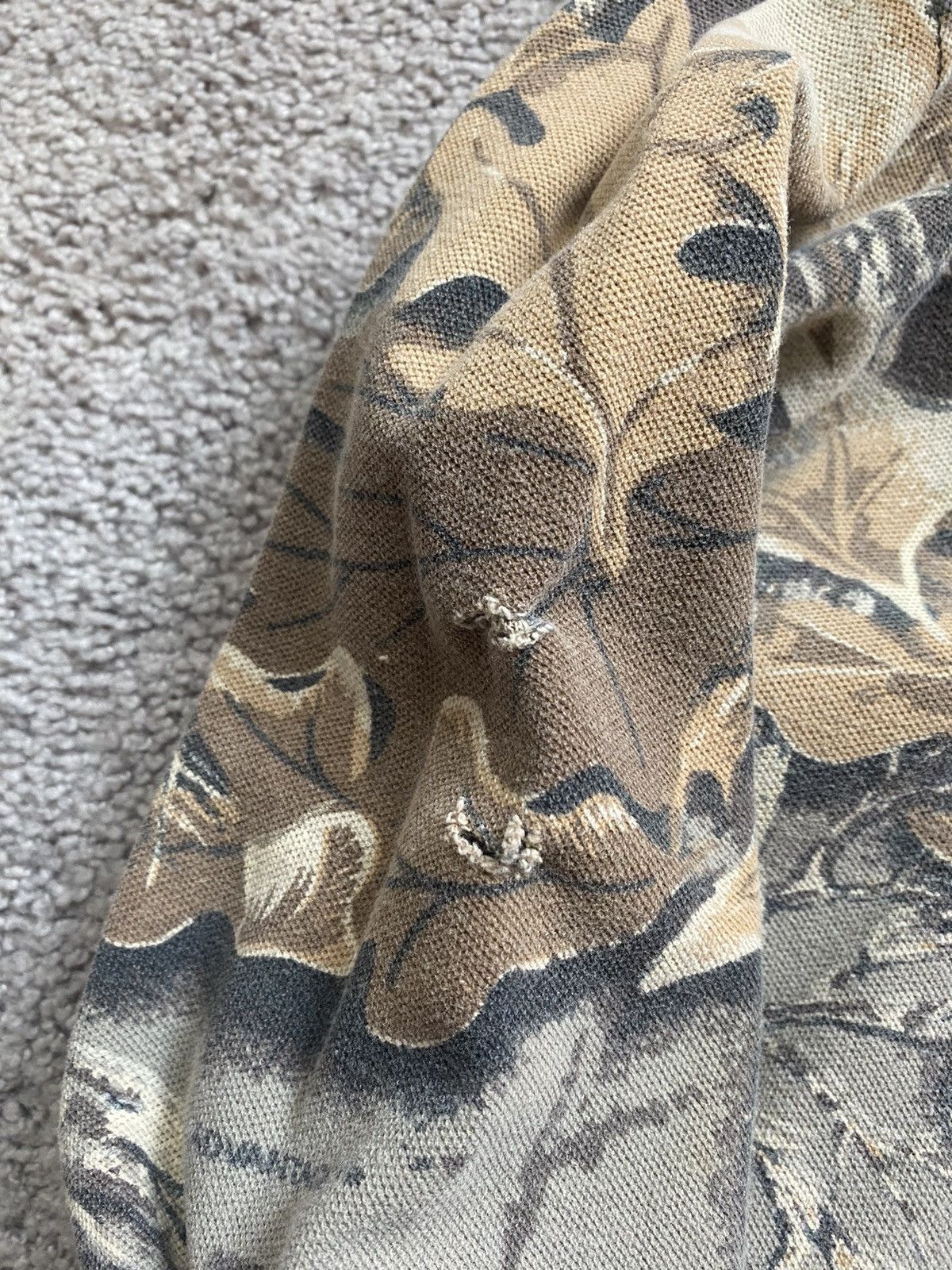 Vintage Vintage Crazy 90s Realtree Camo Sweatshirt Size US M / EU 48-50 / 2 - 7 Thumbnail