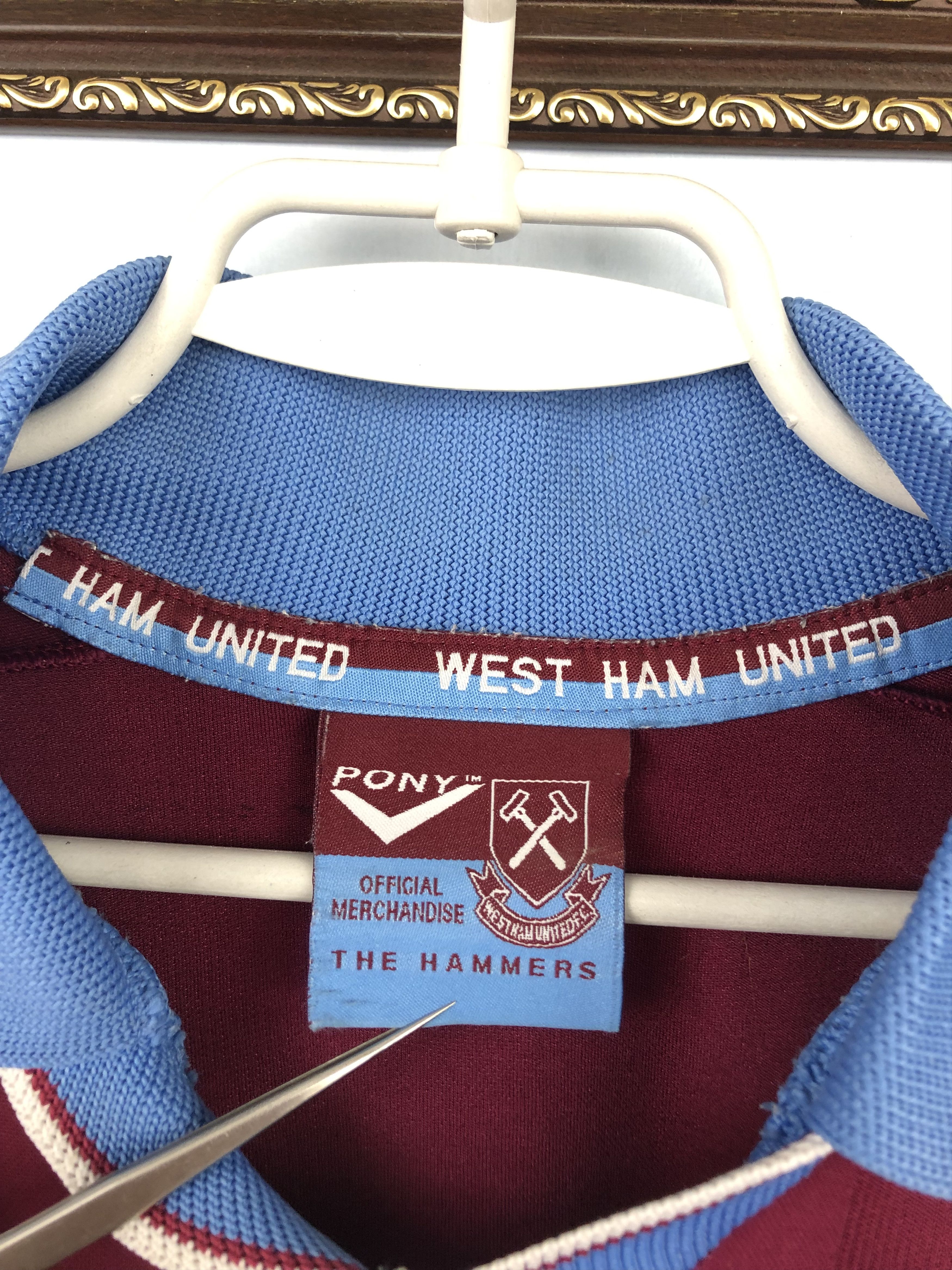 Vintage West Ham United Home football shirt 1998 Soccer Jersey Pony Size US XL / EU 56 / 4 - 10 Thumbnail