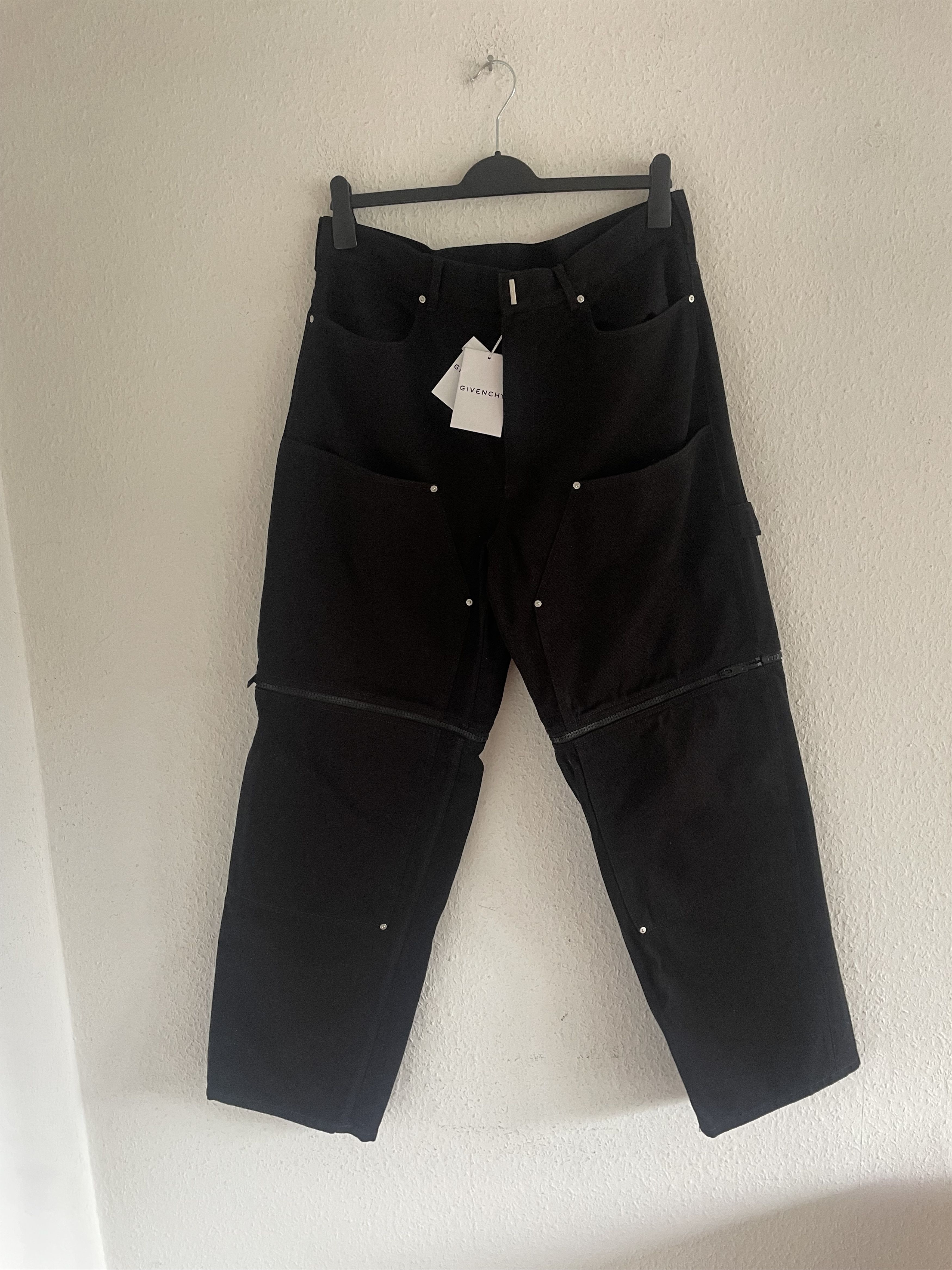 Givenchy Convertible Zip-Off Cargo Jeans Black Size US 34 / EU 50 - 1 Thumbnail