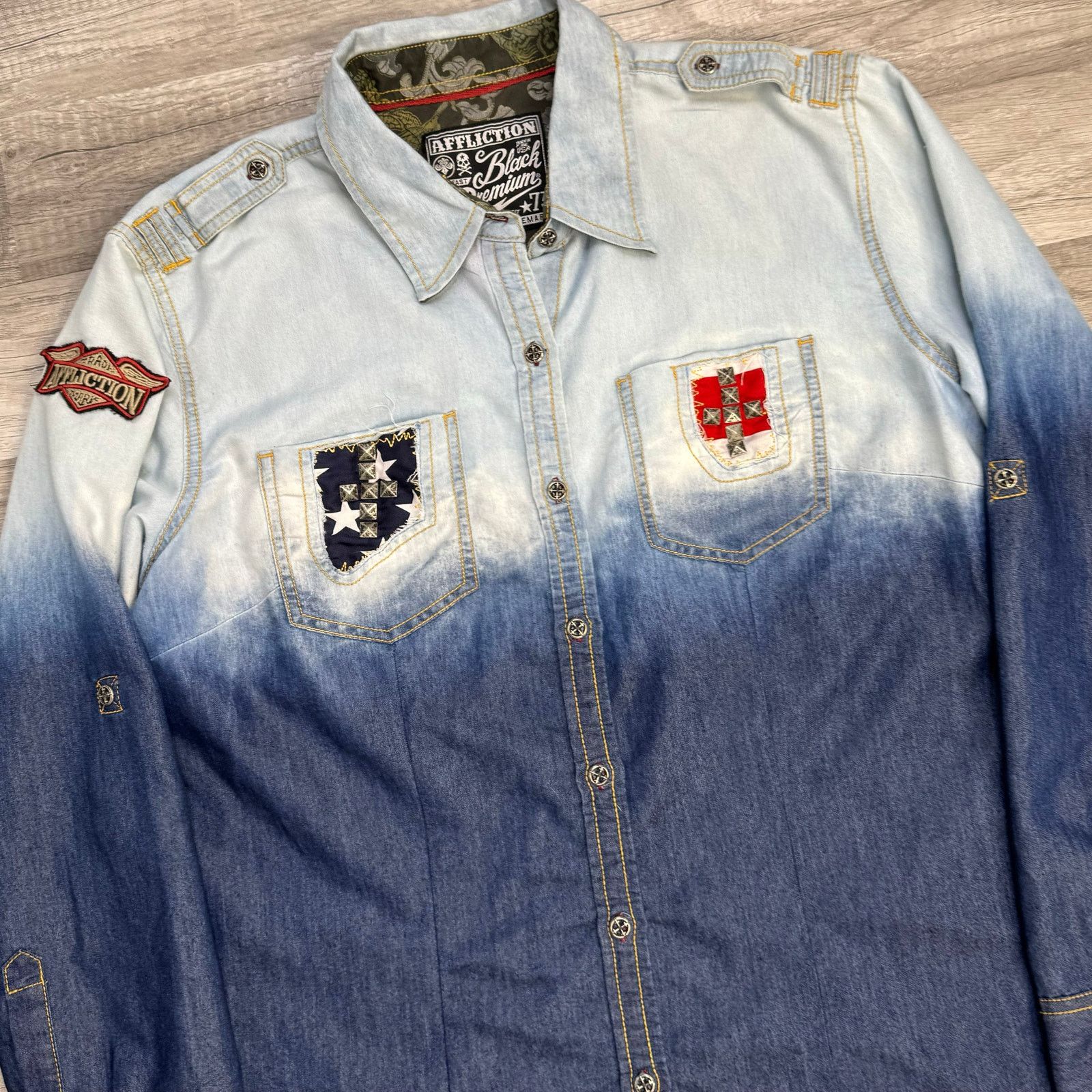 Affliction Affliction Womens Blue Ombré Button Shirt Patriotic Large Size L / US 10 / IT 46 - 1 Thumbnail