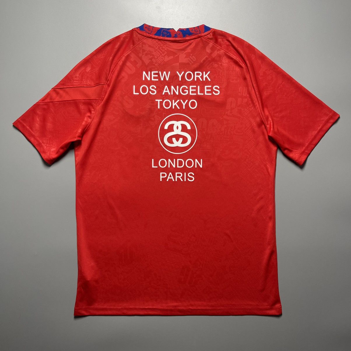 Nike ENGLAND x STUSSY NIKE 2020/2021 FOOTBALL PRE-MATCH JERSEY Size US L / EU 52-54 / 3 - 6 Thumbnail