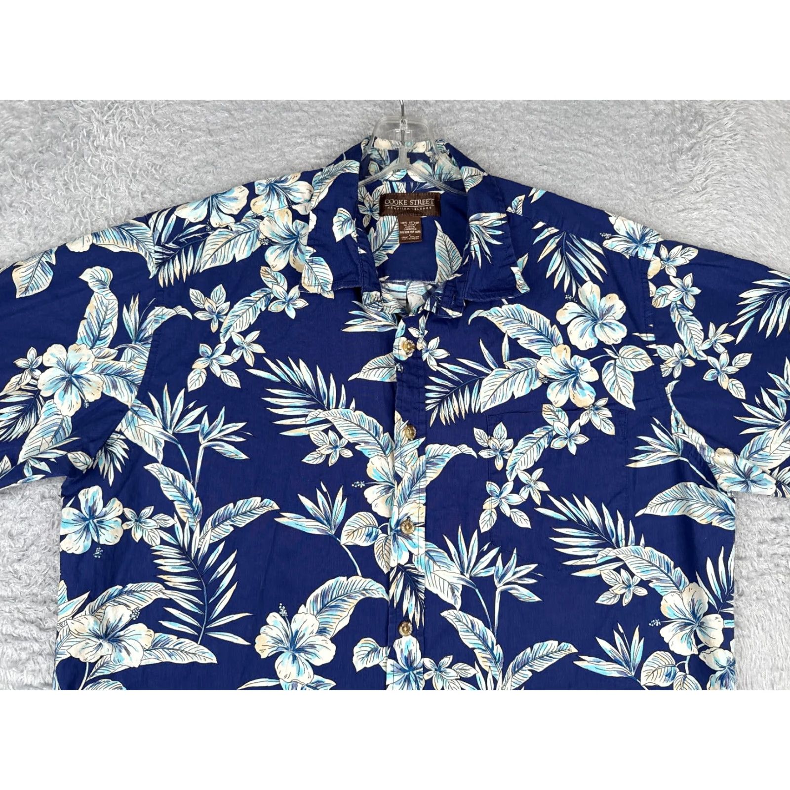 Vintage Cooke Street Shirt Men Blue Floral 100% Cotton Hawaiian Button-Up Short Sleeve Large L Bed Size US L / EU 52-54 / 3 - 4 Thumbnail