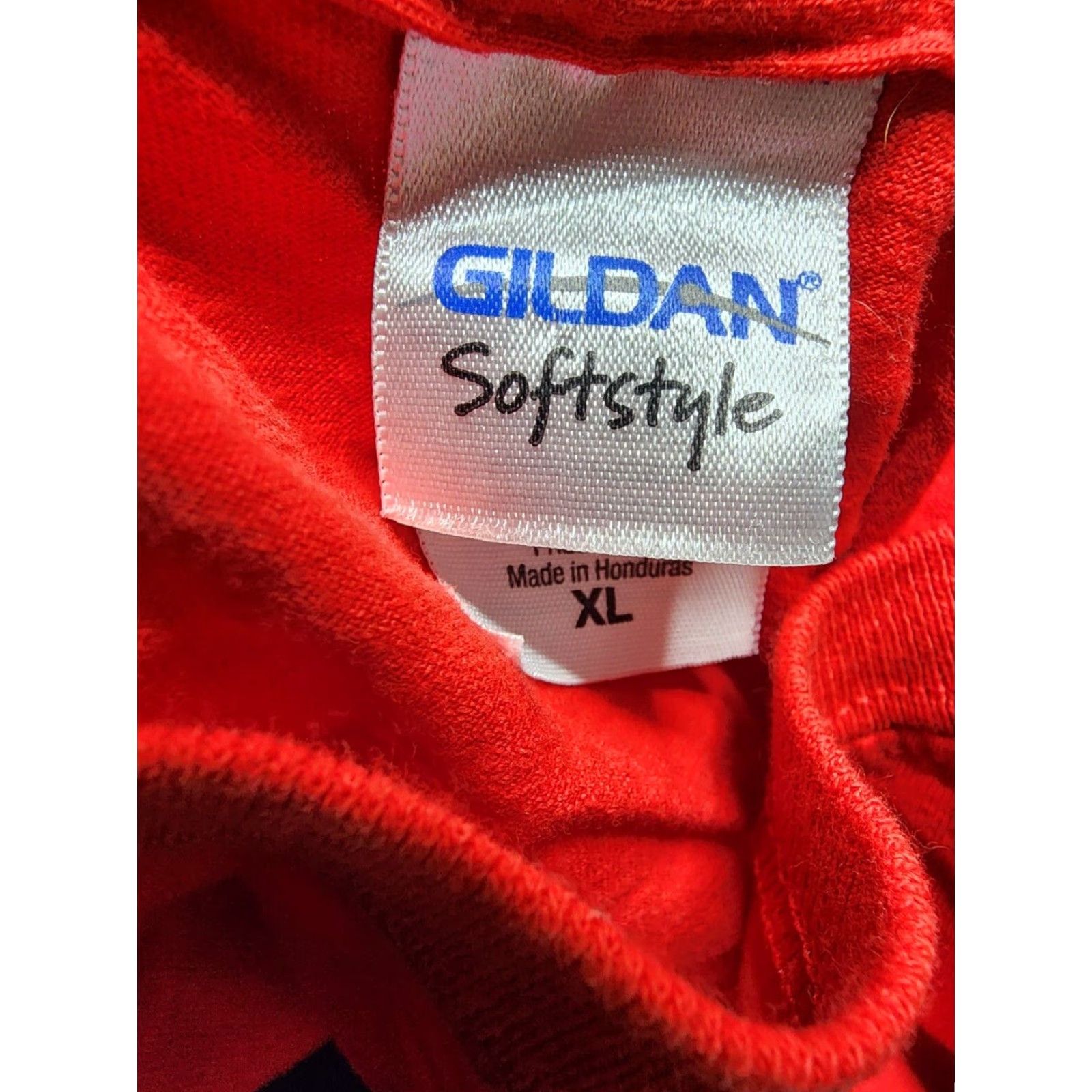 Gildan VINTAGE Elsie The Cow - Borden’s Dairy T-Shirt DL XL Red 100% Cotton Double-Sided Unisex Adults XL Mens Womens Girls Boys Size US XL / EU 56 / 4 - 2 Thumbnail
