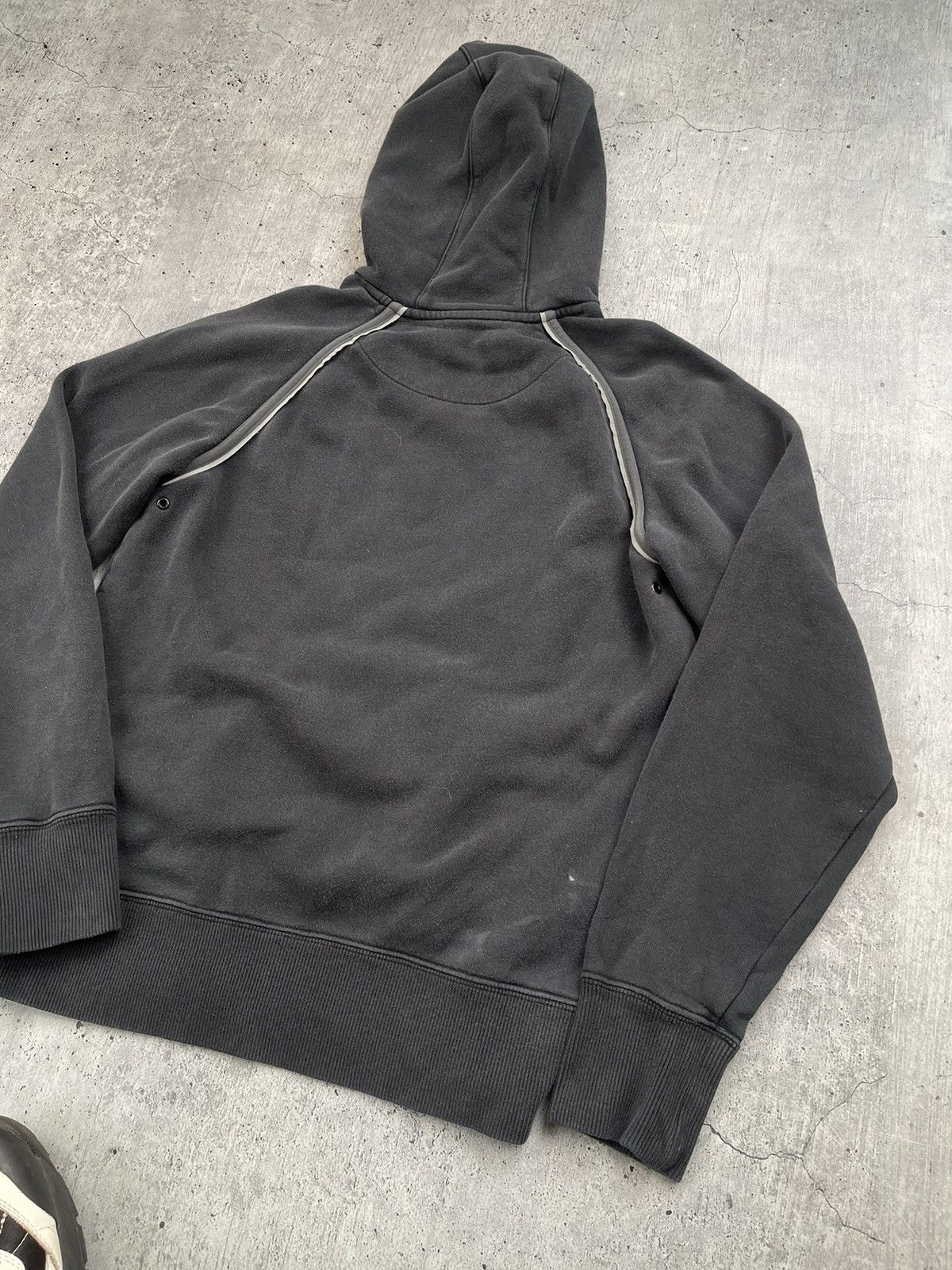 Nike × Vintage Nike Athletic y2k Vintage Swoosh Center Logo Faded Hoodie Size US S / EU 44-46 / 1 - 6 Thumbnail
