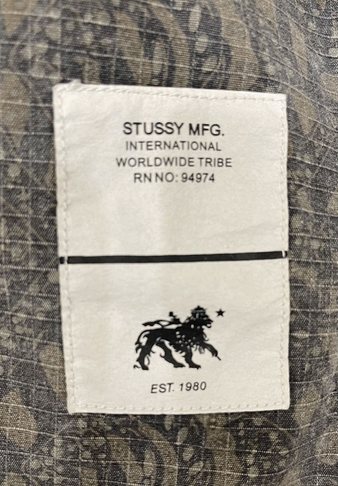 Stussy STUSSY BUTTON UP DENIM LIGHT JACKET SIZE MEDIUM GREY Size US M / EU 48-50 / 2 - 5 Thumbnail