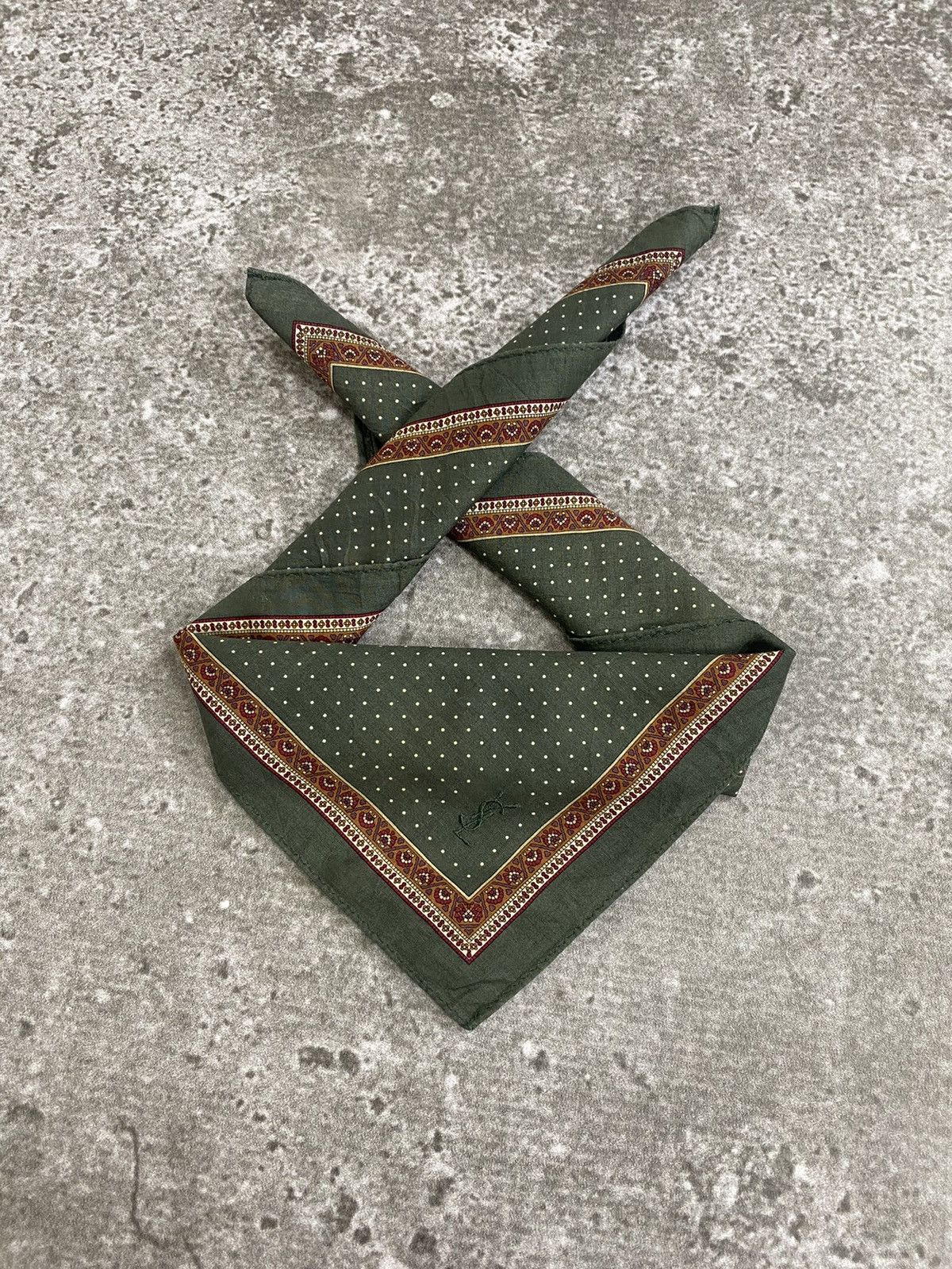Yves Saint Laurent Yves saint laurent Handkerchief / Bandana / Neckerchief Size ONE SIZE - 1 Thumbnail