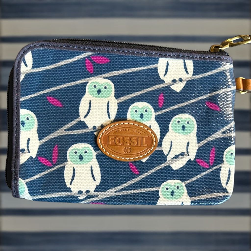 Fossil Fossil Wristlet Blue Owls Zip Around Cardholder Inside Pocket Strap Women Canvas Leather Size ONE SIZE - 1 Thumbnail