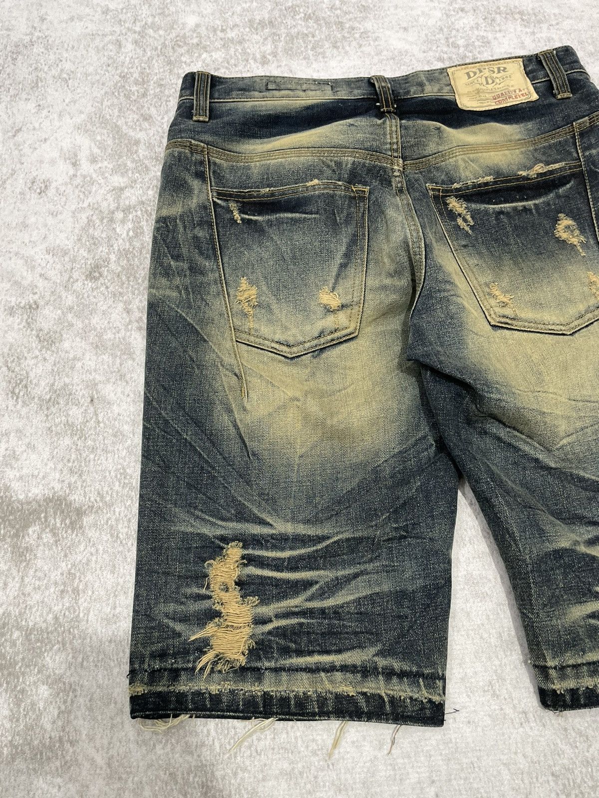 Hysteric Glamour 2000s distressed acid wash japan jorts y2k style Size US 32 / EU 48 - 6 Thumbnail