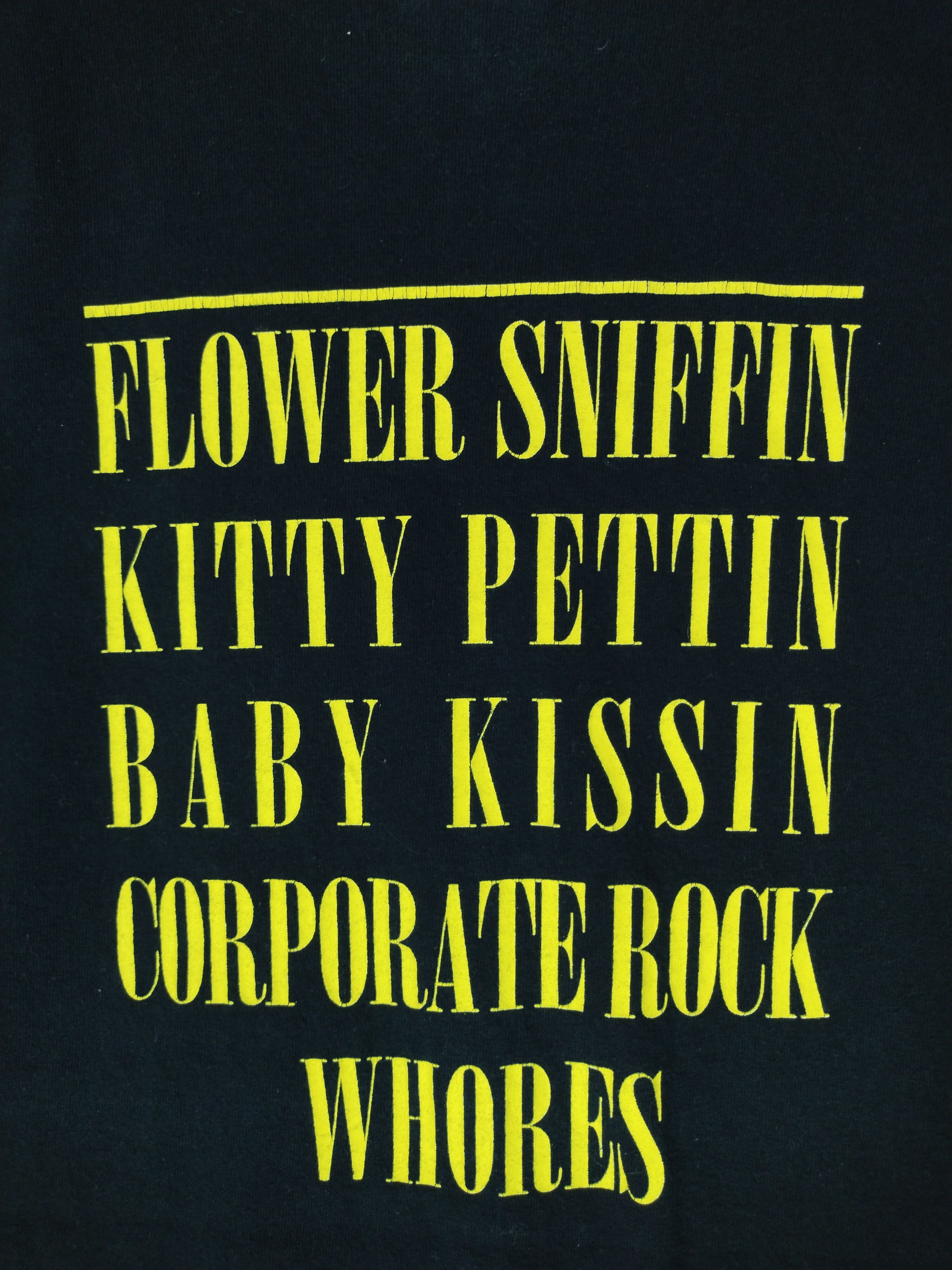 Band Tees ULTRA RARE Vintage 03's Nirvana Smiley Graphic T-Shirt Size US M / EU 48-50 / 2 - 9 Thumbnail