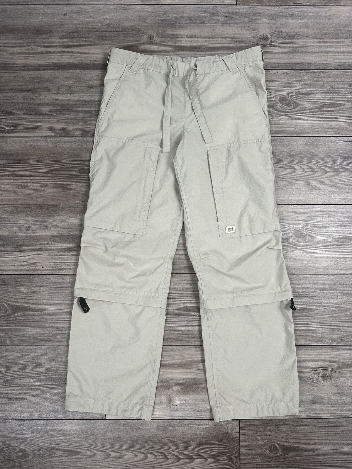 Nike ACG Crazy Y2K Nike ACG Cargo Pants Size 34" / US 12 / IT 48 - 1 Thumbnail