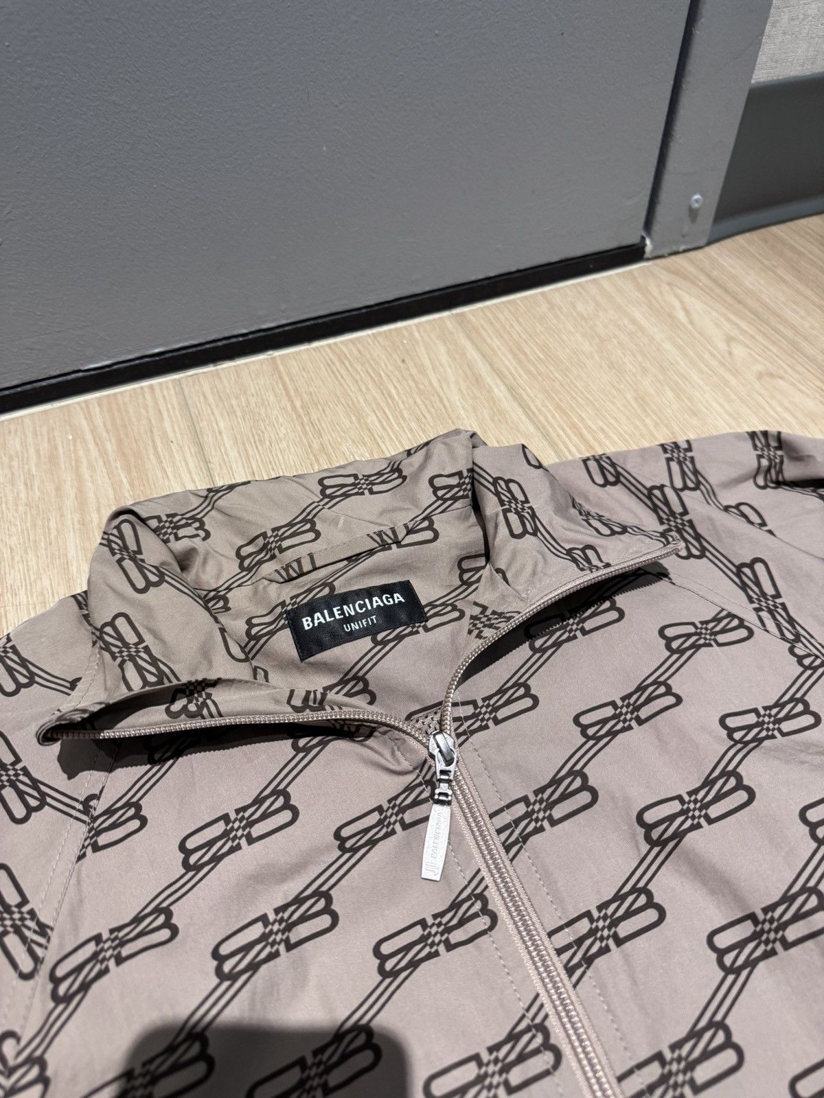 Balenciaga Balenciaga BB Monogram Zip Up Jacket Size US XS / EU 42 / 0 - 2 Thumbnail