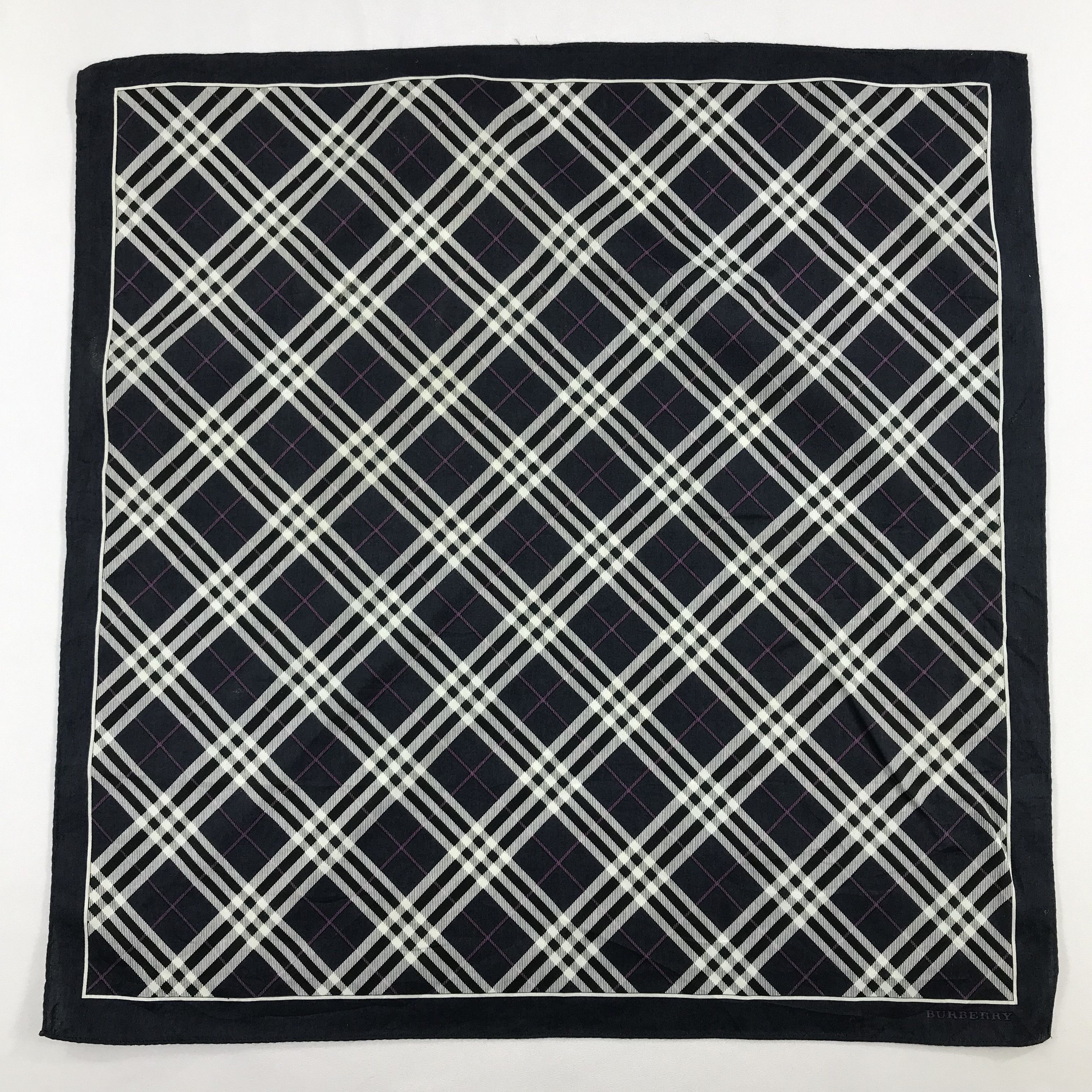 Burberry × Vintage Burberry Bandana / Handkerchief / Neckerchief - S2210 Size ONE SIZE - 1 Thumbnail