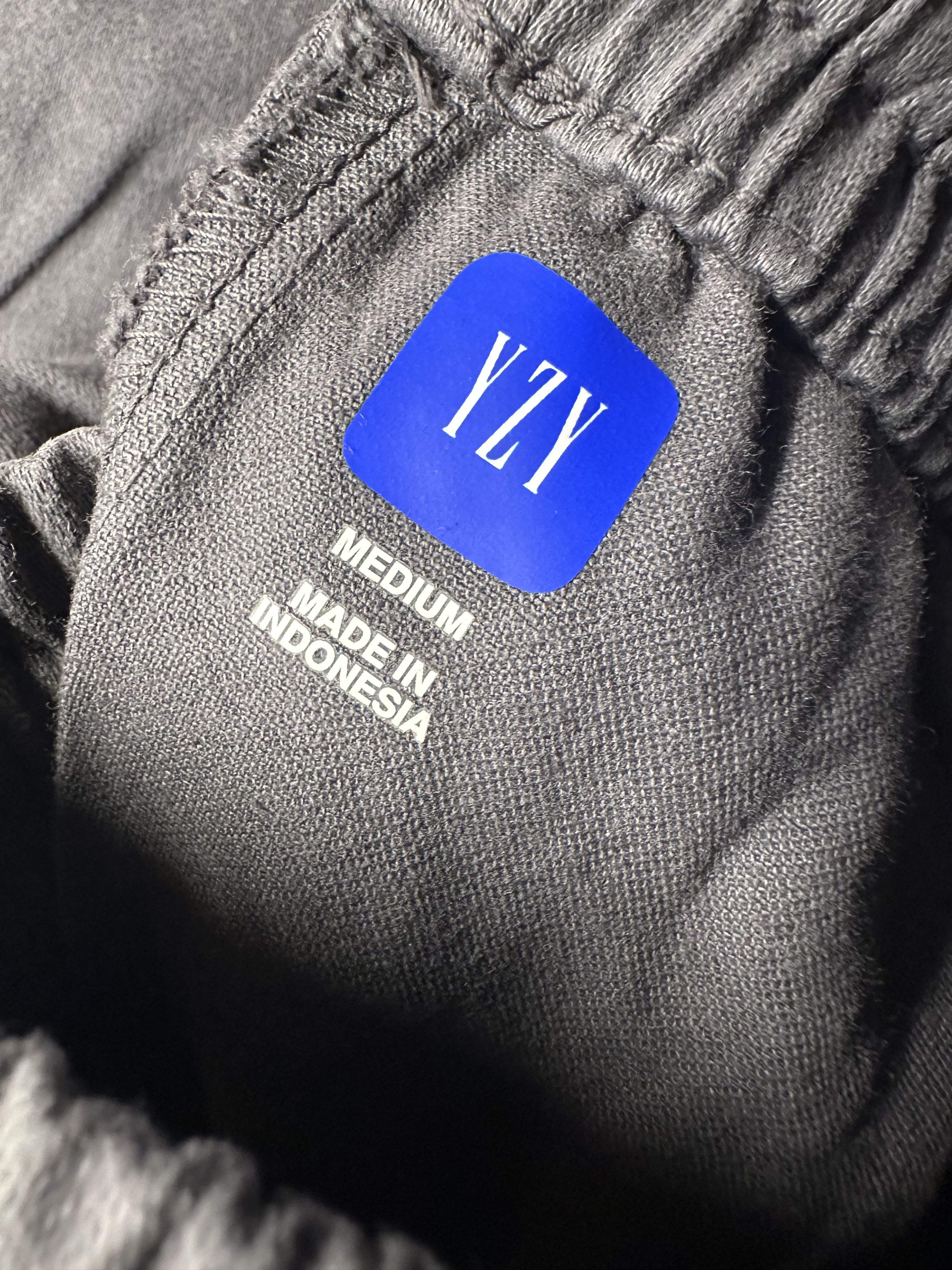 Gap × Kanye West × Yeezy UNRELEASED YEEZY GAP H12 SATEEN CARGO PANTS (M) Size US 33 - 5 Thumbnail