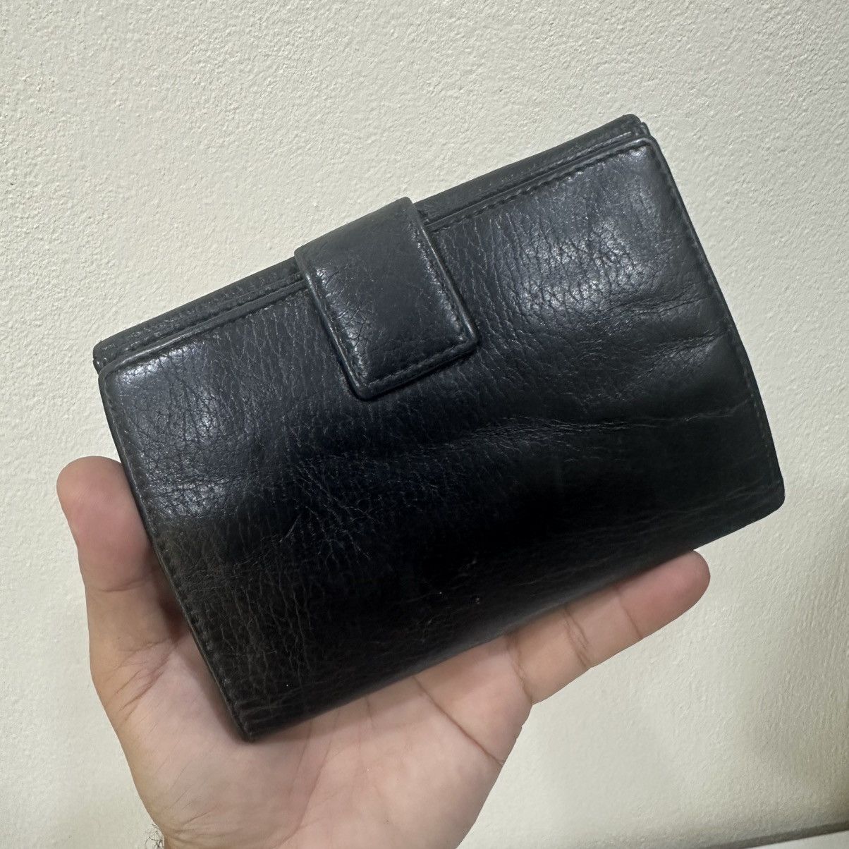 Gucci ‼️LASTDROP‼️ AUTHENTIC GUCCI LEATHER BIFOLD WALLET Size ONE SIZE - 2 Thumbnail