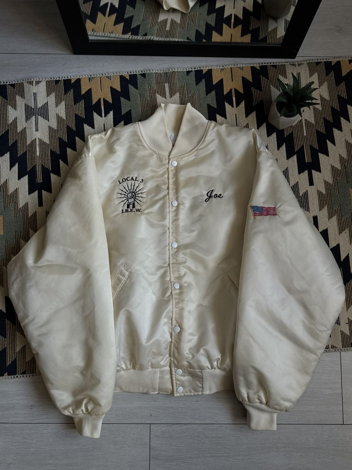 Vintage Vintage 1996 Local 3 I.B.E.W. USA Bomber Size US XL / EU 56 / 4 - 2 Thumbnail