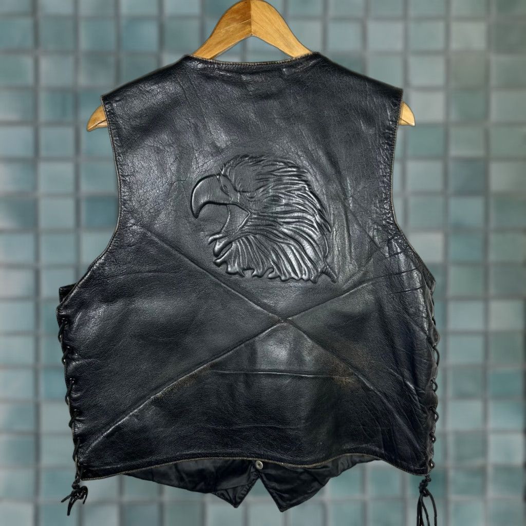 Vintage VINTAGE Wilsons Leather Biker Vest Black Embossed Eagle Side Lace Up Snap Front XL Mens Vest Size US XL / EU 56 / 4 - 1 Thumbnail