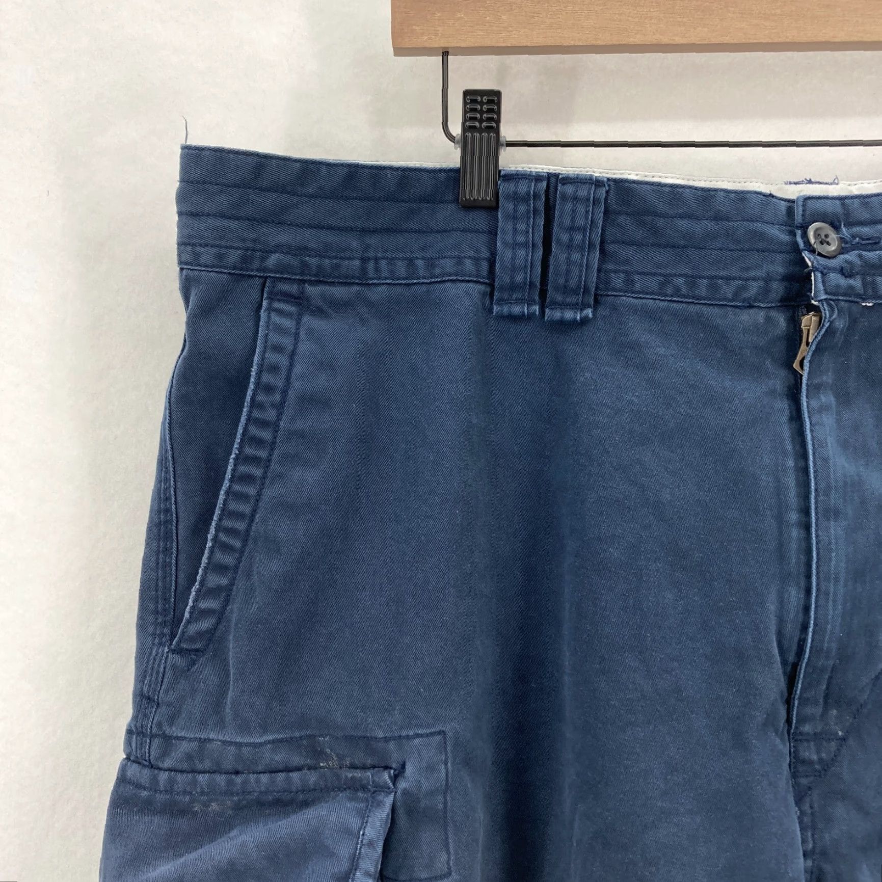 Polo Ralph Lauren Polo Ralph Lauren Cargo Shorts Mens 42 Dark Blue Heavyweight 100% Cotton 10" Cargo Pocket Navy Blue Polo Ralph Lauren Mens Shorts 42 Size US XL / EU 56 / 4 - 3 Thumbnail