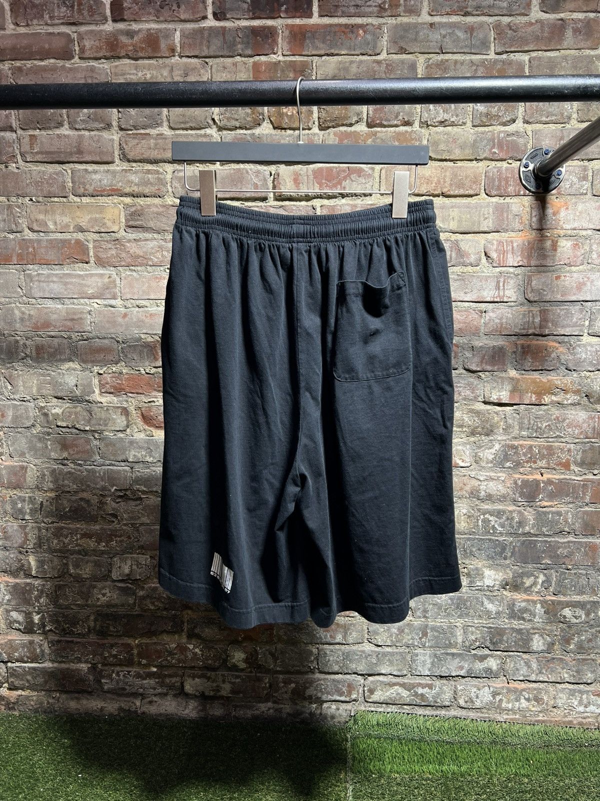 Vetements Vetements Barcode Shorts Size US 30 / EU 46 - 3 Thumbnail