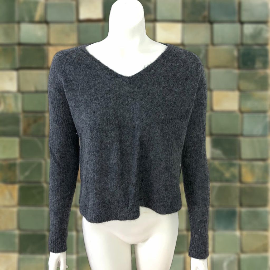 Everlane Everlane Alpaca Small Women’s V-Neck Pullover Sweater Gray Size S / US 4 / IT 40 - 1 Thumbnail