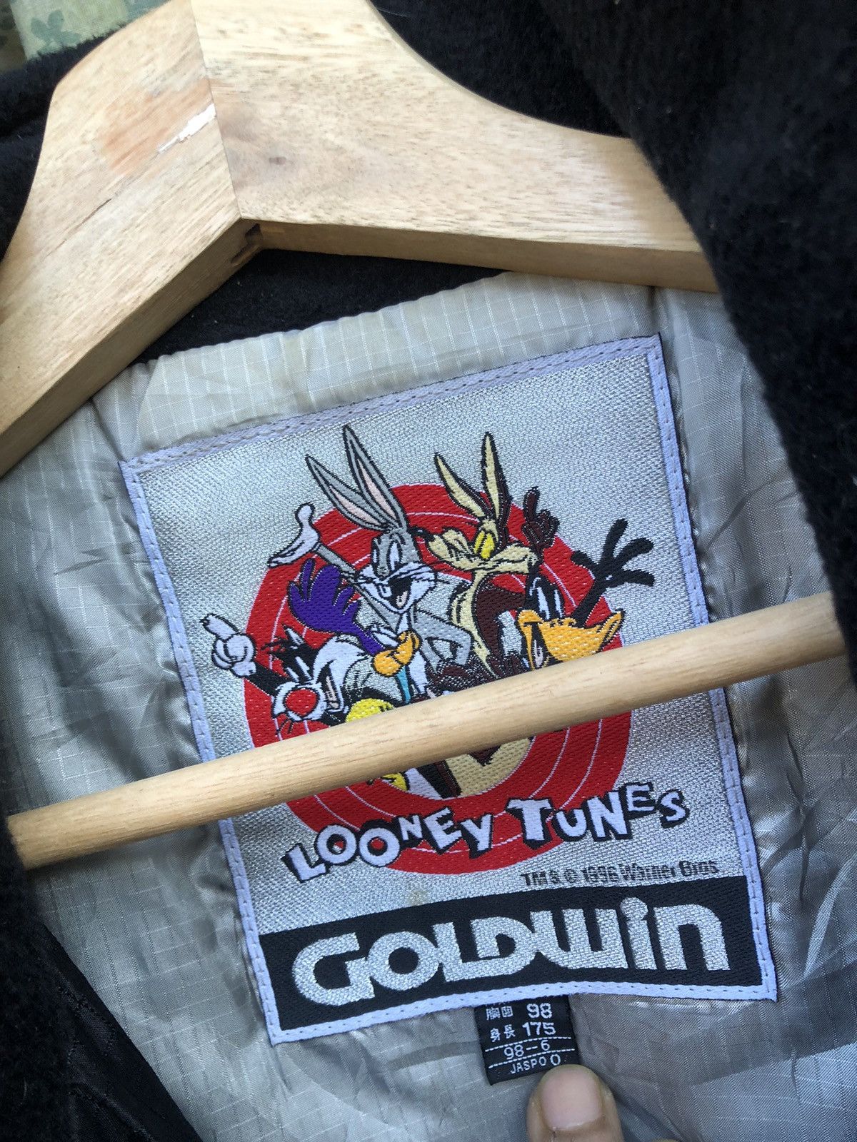Goldwin × Vintage × Warner Bros Vintage Goldwin Looney Tunes Bomber Jacket Size US XL / EU 56 / 4 - 9 Thumbnail
