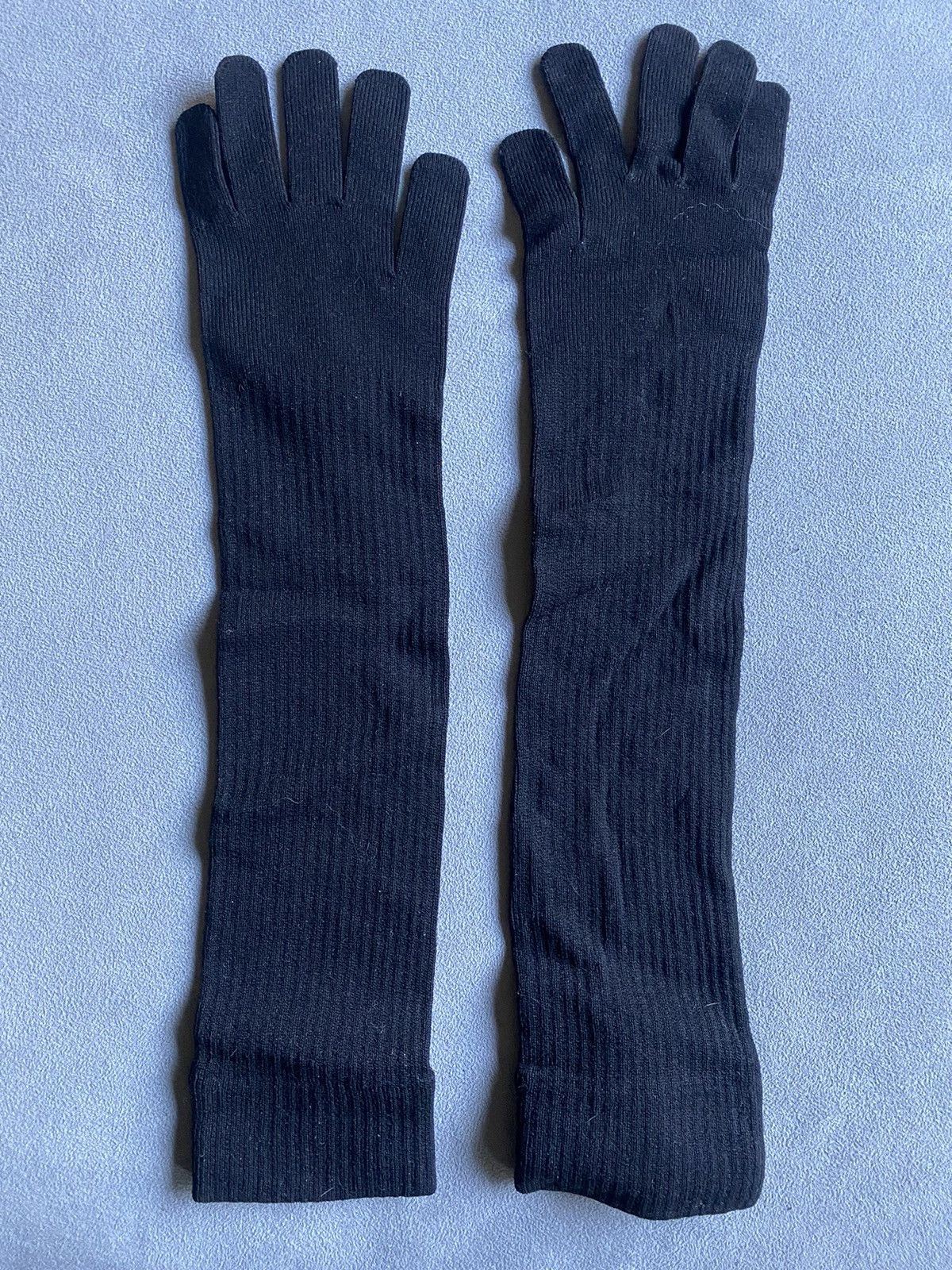 Comme des Garcons Comme des Garçons gloves Size ONE SIZE - 1 Thumbnail