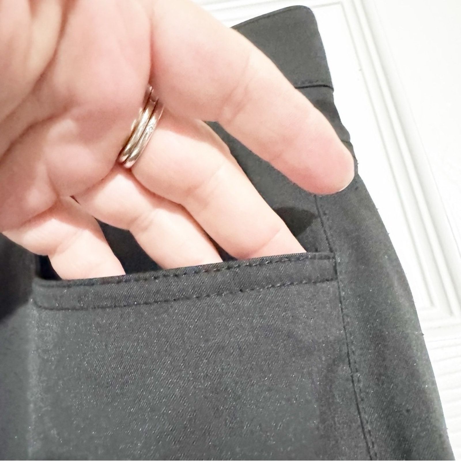 Perry Ellis Perry Ellis Premium Black Flat Front Pants Men’s Size 32x30 Size US 32 / EU 48 - 5 Thumbnail