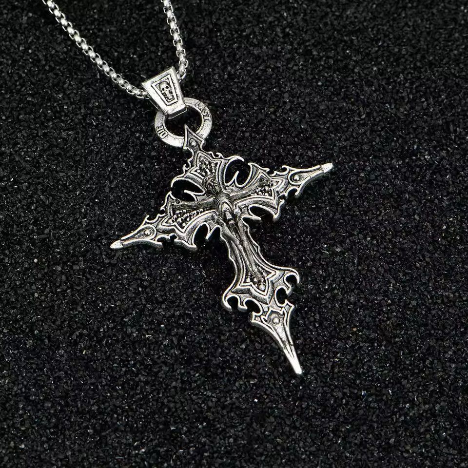 Japanese Brand Gothic Skeleton Cross Necklace Size ONE SIZE - 9 Thumbnail