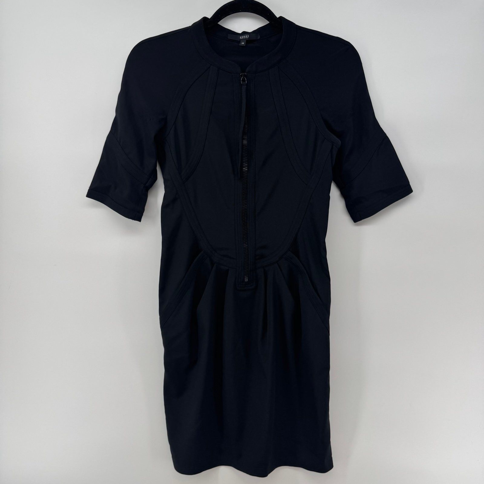 Gucci Black Structured Zip Dress – Size EU 38 US 4