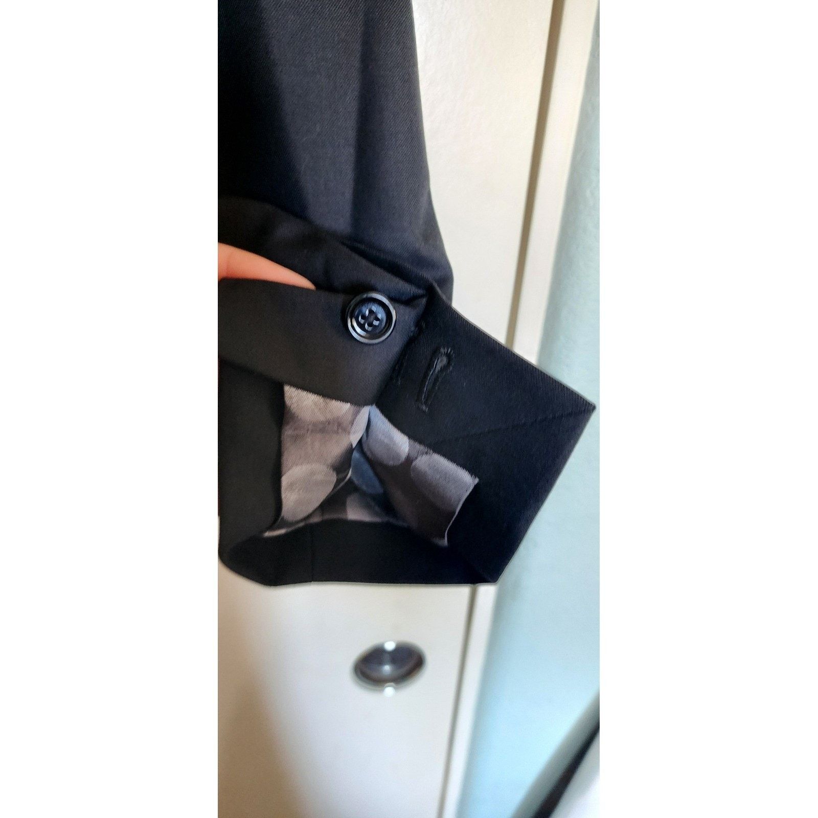 Indochino NWT Indochino Newbury 42 Mens Black 100% Wool Blazer Size 42R - 11 Thumbnail