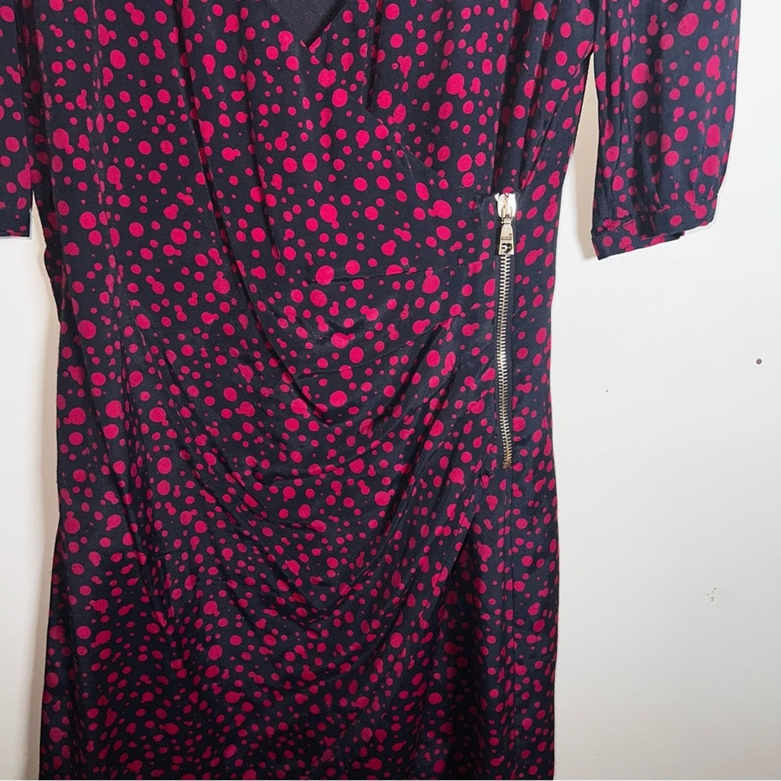 Love Moschino MOSCHINO body con with exposed zipper valentines day dress 4 Size S / US 4 / IT 40 - 4 Thumbnail
