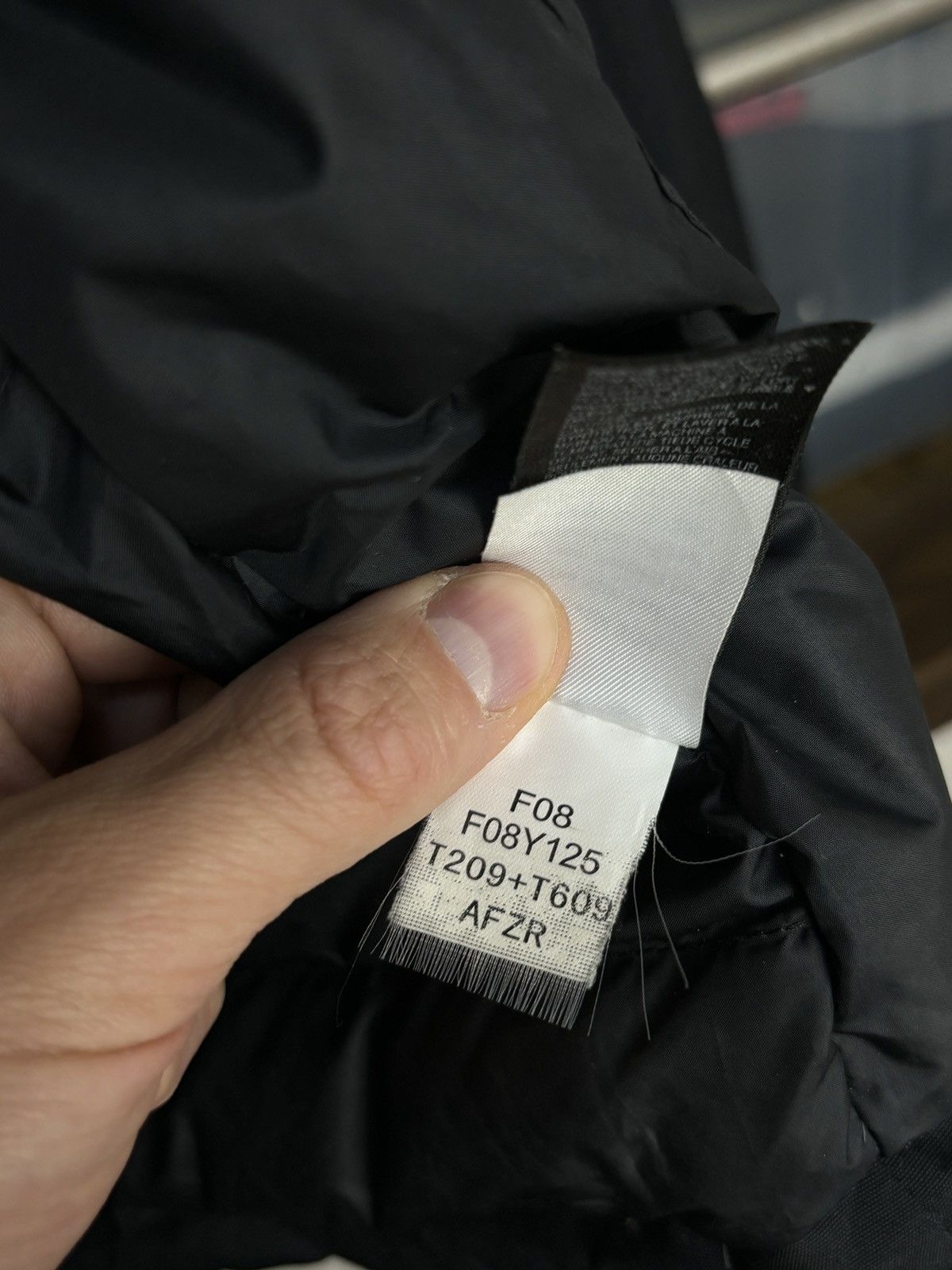 The North Face The North Face HyVent Down Jacket Size L / US 10 / IT 46 - 14 Thumbnail