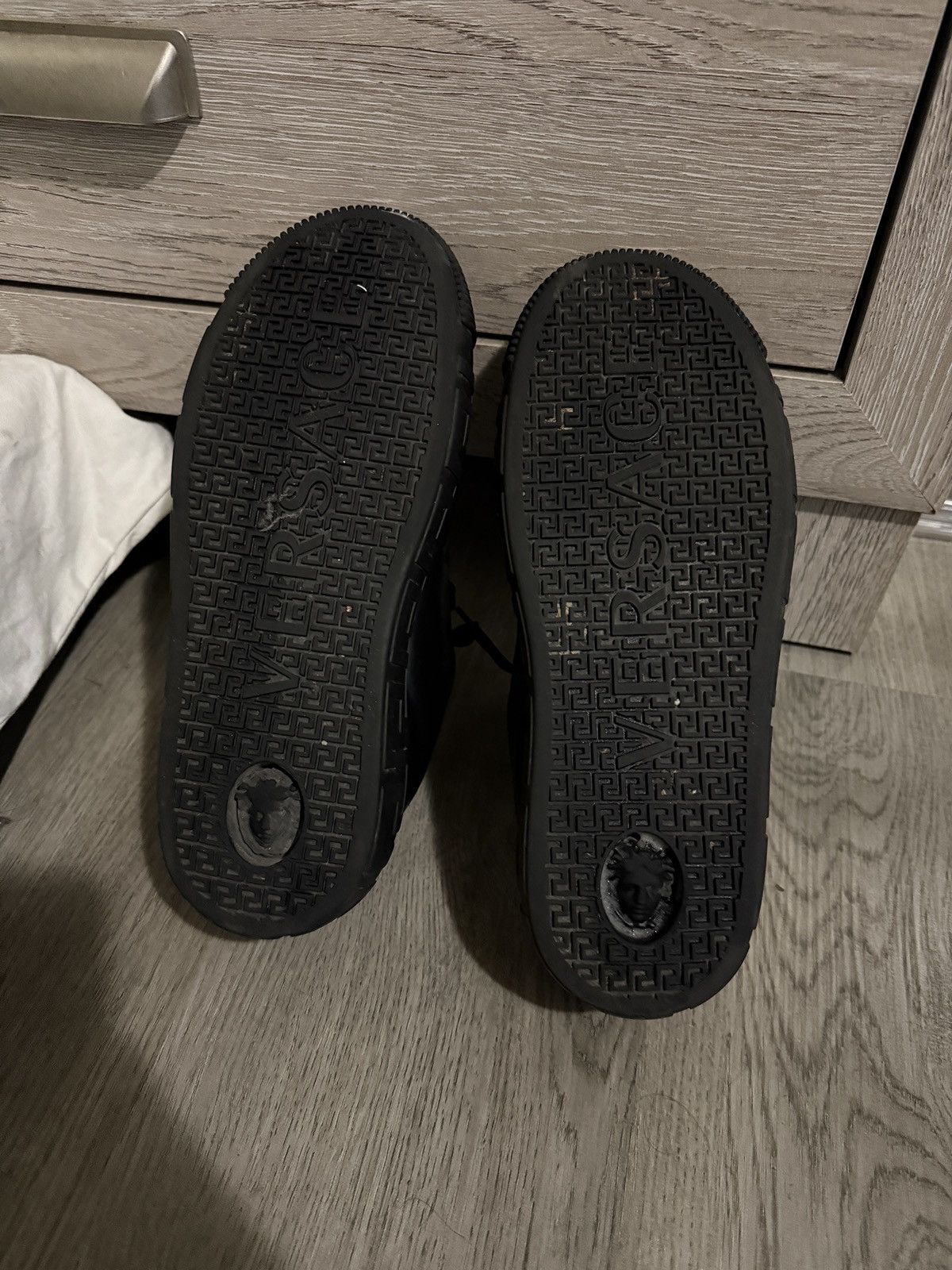 Versace Versace Medusa Greca Low Size US 7 / EU 40 - 4 Thumbnail