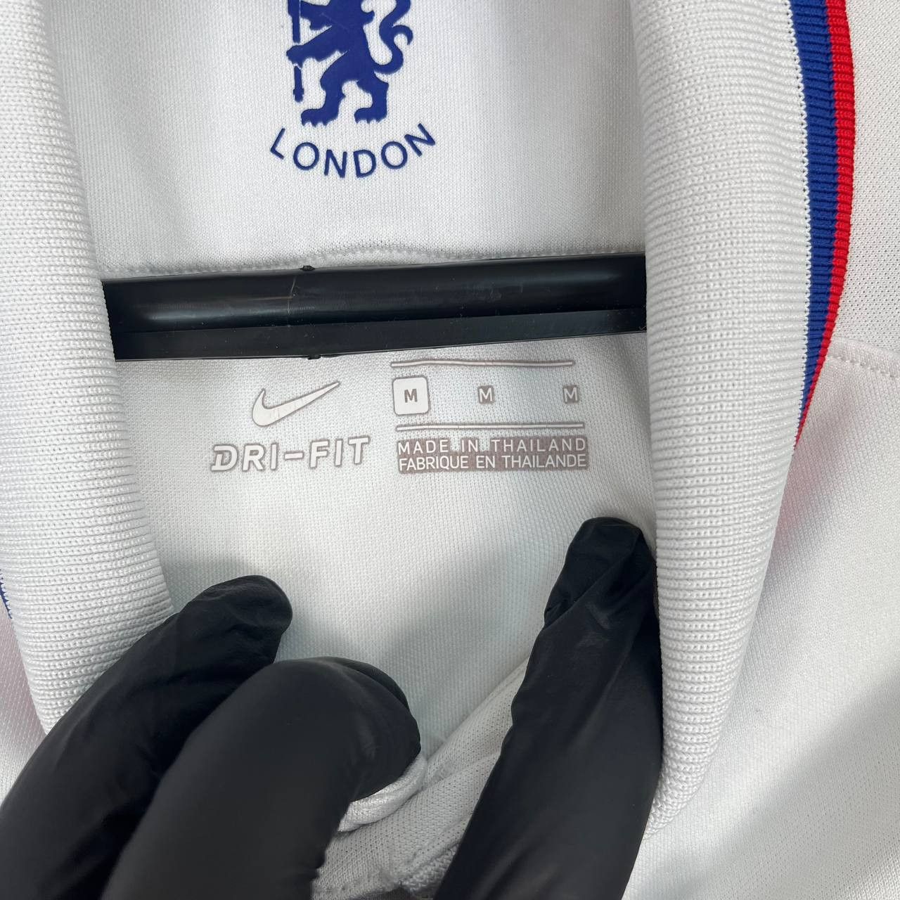 Nike Nike Chelsea 2019 2020 Away Football Shirt Jersey Men Size M Size US M / EU 48-50 / 2 - 3 Thumbnail
