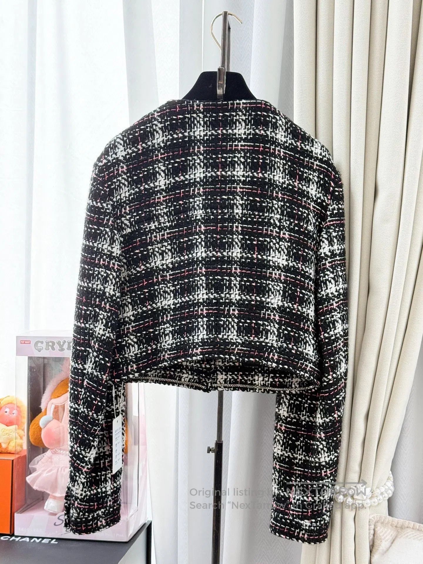 Chanel Chanel 21K Checkered Tweed Cropped Jacket. Size S / US 4 / IT 40 - 3 Thumbnail