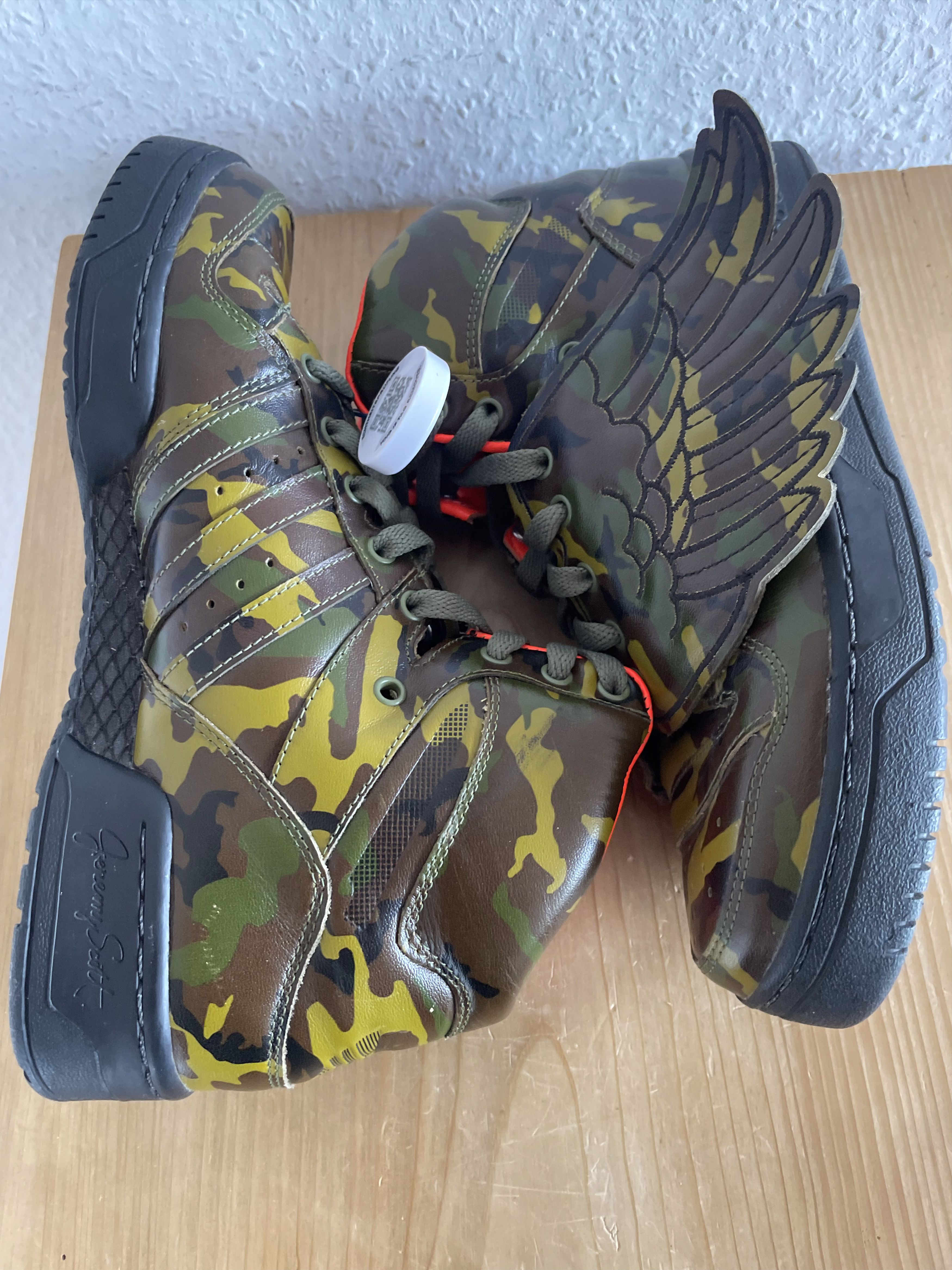 Adidas × Jeremy Scott Wings 1.0 Camo Leather Size US 7 / EU 40 - 14 Thumbnail