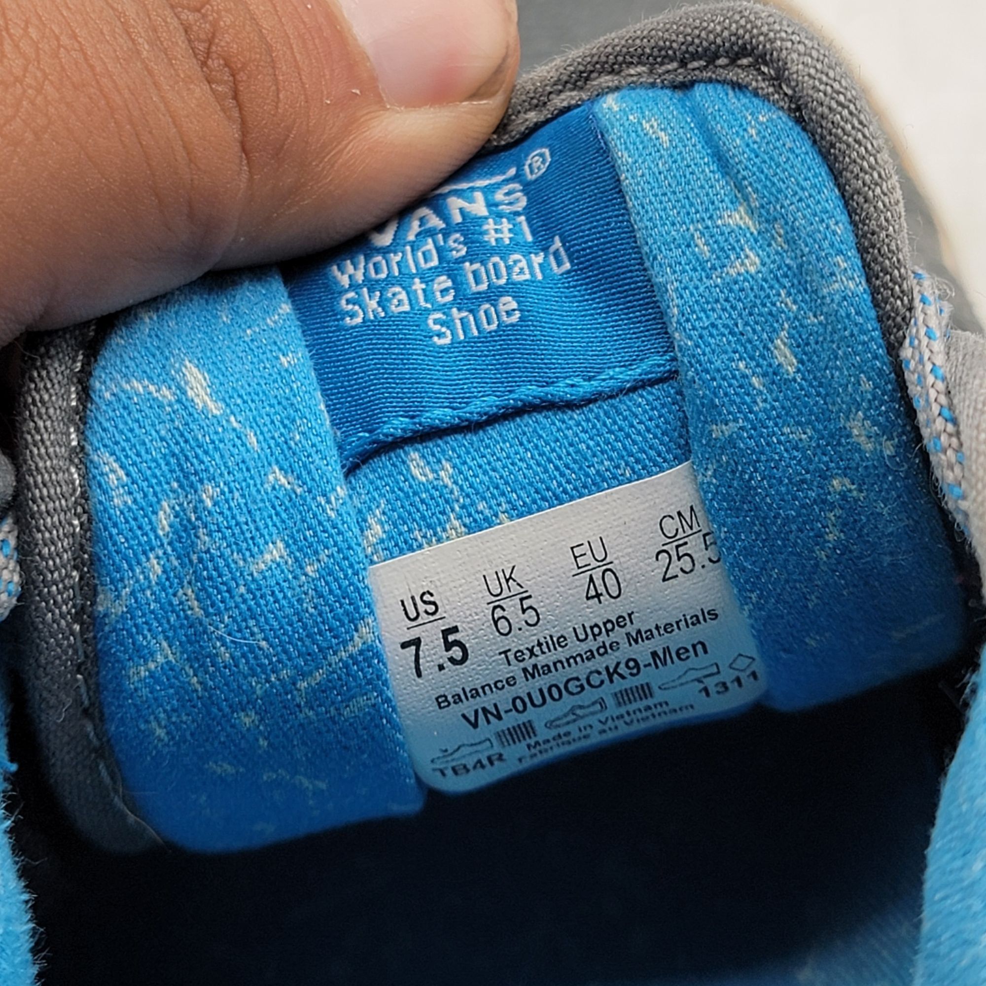 Vans Vans Chukka Low Mens 7.5 Gray Blue Sneaker Shoes Skateboardi Size US 7.5 / EU 40-41 - 6 Thumbnail