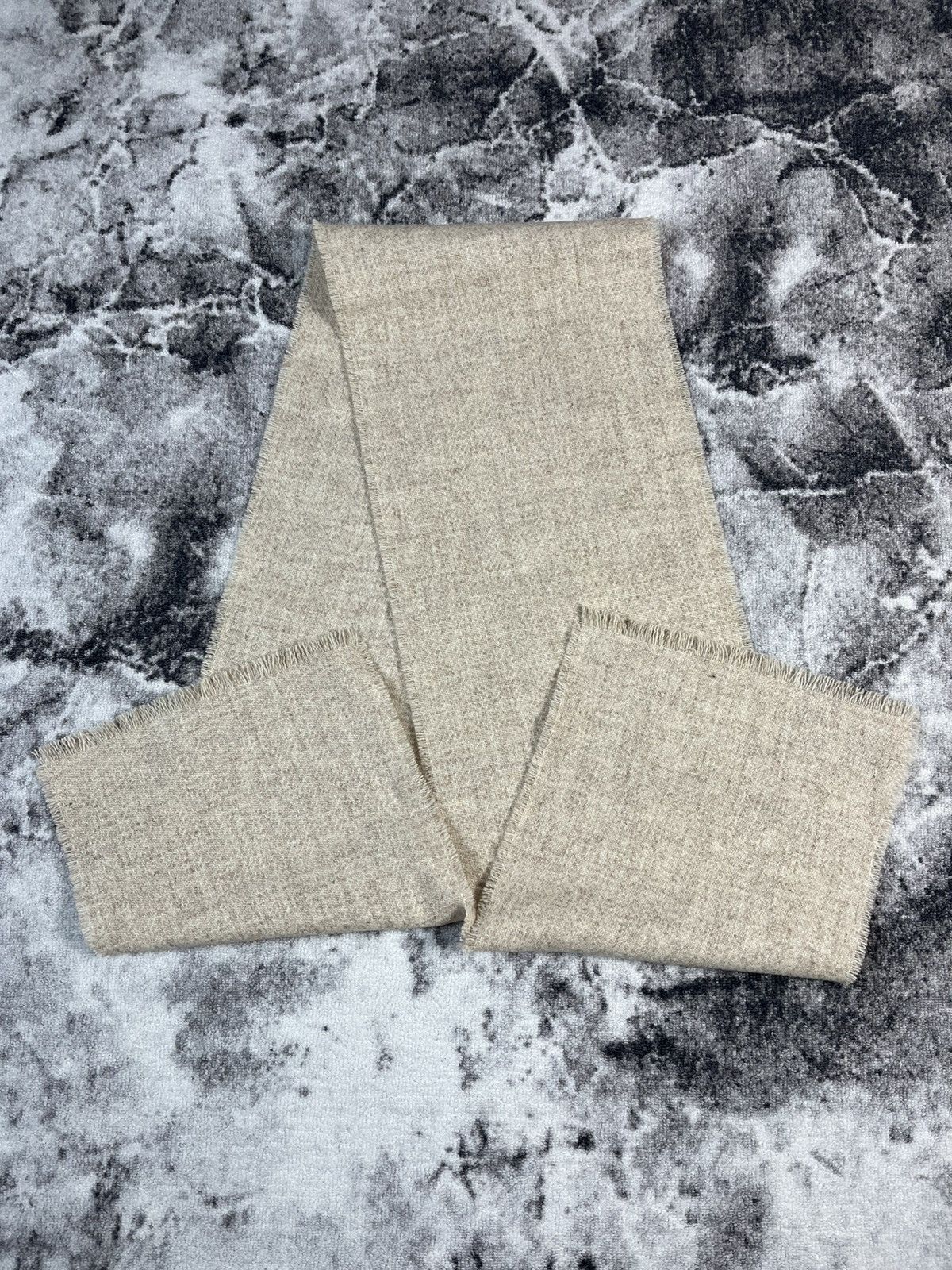 Harris Tweed Harris Tweed Beige Virgin Wool Scarf Made In Scotland Size ONE SIZE - 6 Thumbnail