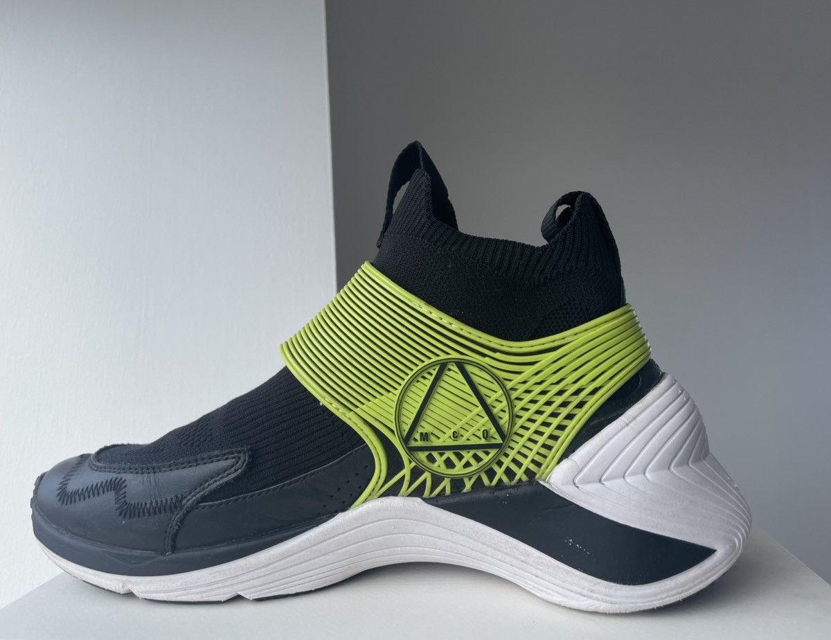 MCQ RRP £450 Auth Alexander McQueen Trainers MCQ BlackGreen UK 5 Size US 7.5 / IT 37.5 - 1 Thumbnail