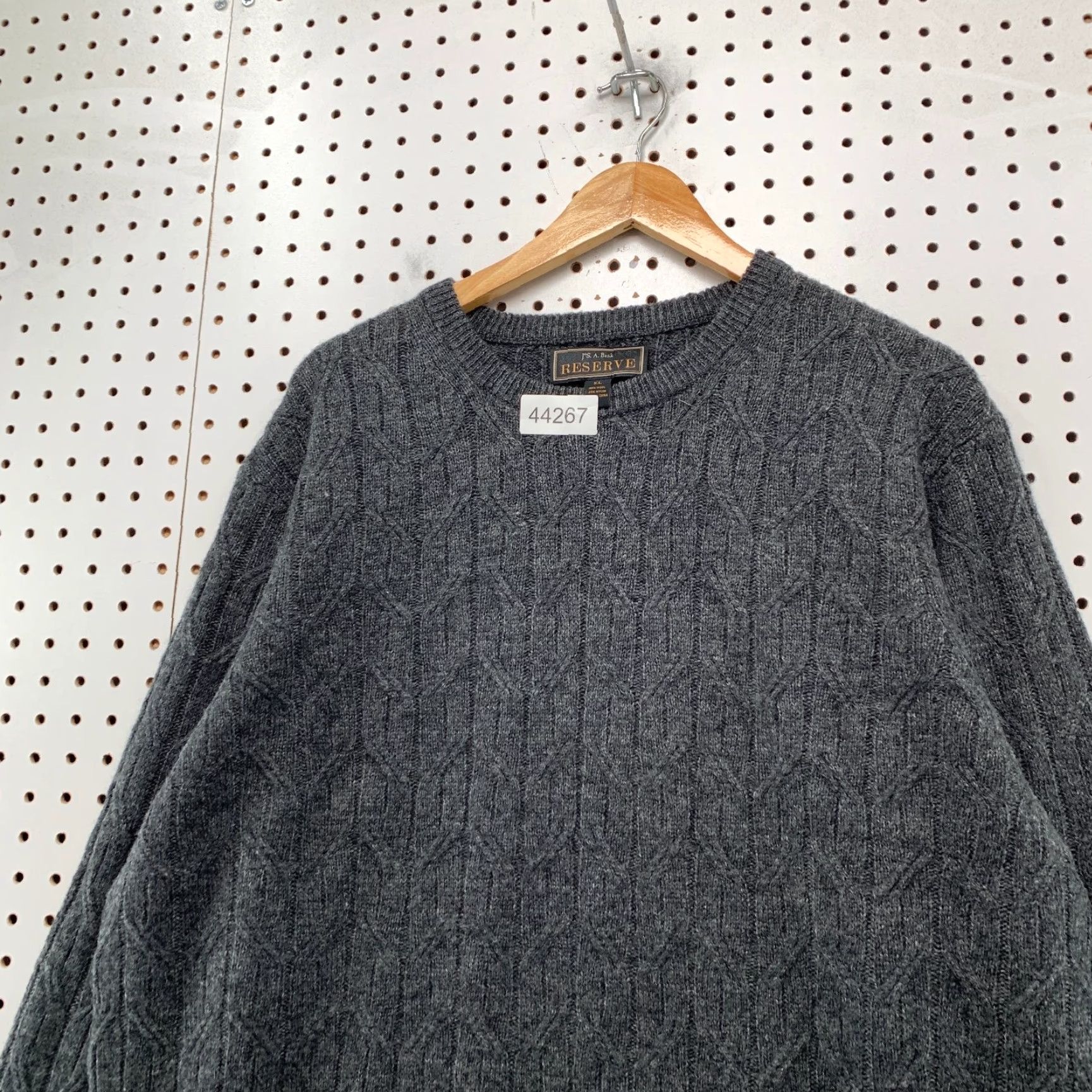 Jos. A. Bank Jos. A. Bank Reserve Wool Crewneck Pullover Sweater Mens XL Gray Cableknit Size US XL / EU 56 / 4 - 4 Thumbnail