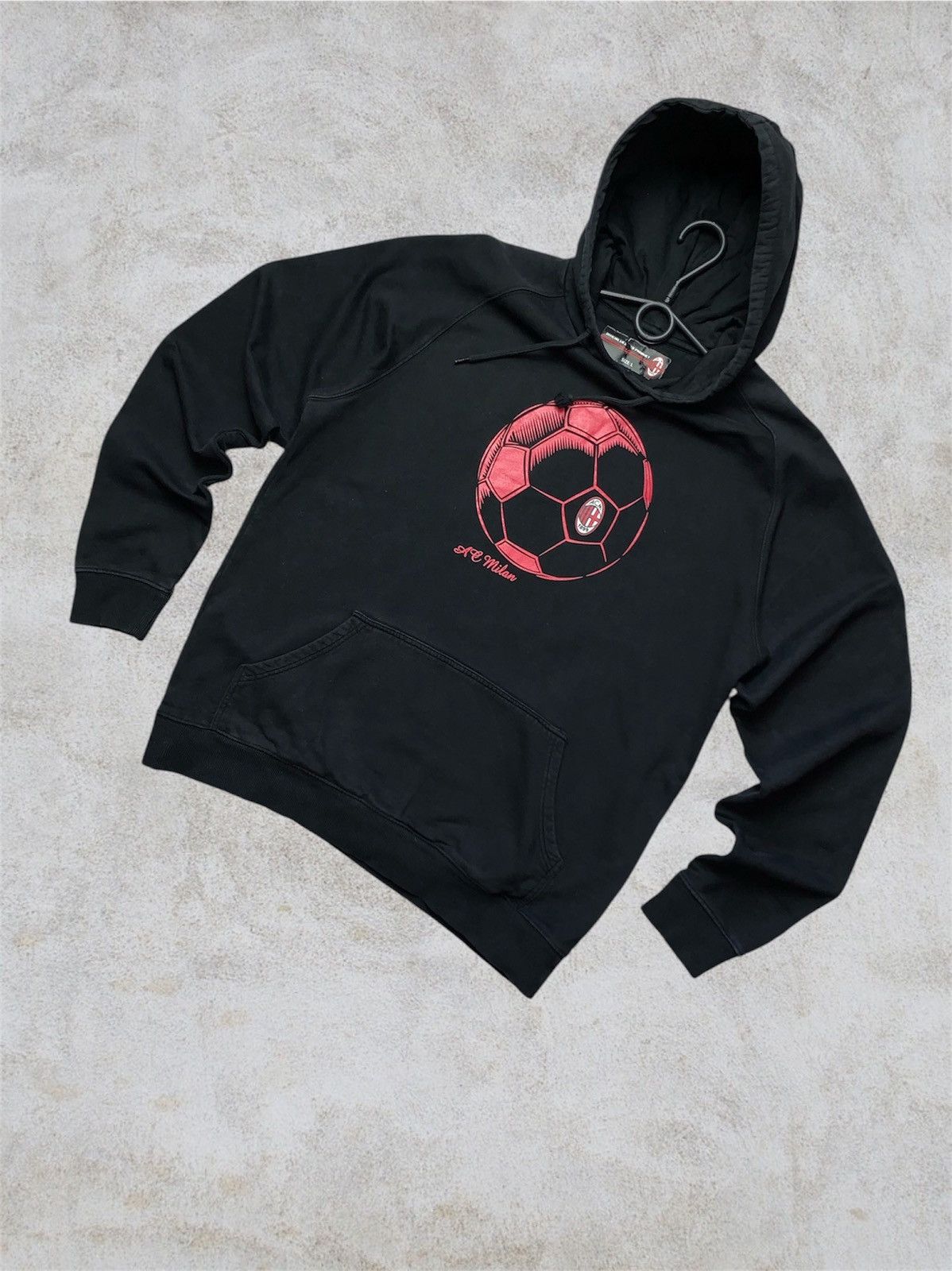 Vintage AC Milan vintage hoodie big logo Size L Size US L / EU 52-54 / 3 - 1 Thumbnail