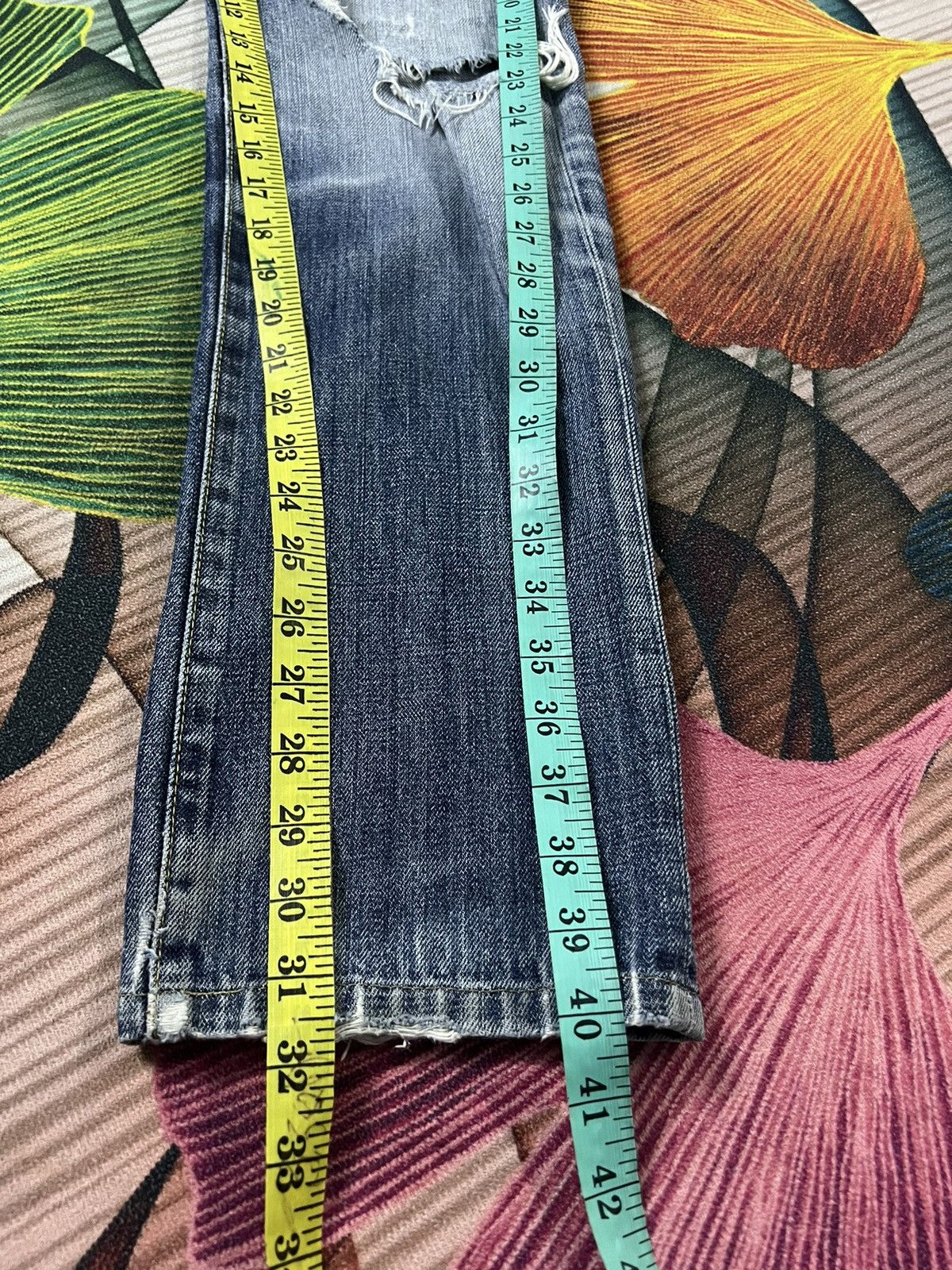 Japanese Brand × Uniqlo × Vintage Vintage Uniqlo S001 Distressed Jeans Size US 30 / EU 46 - 15 Thumbnail