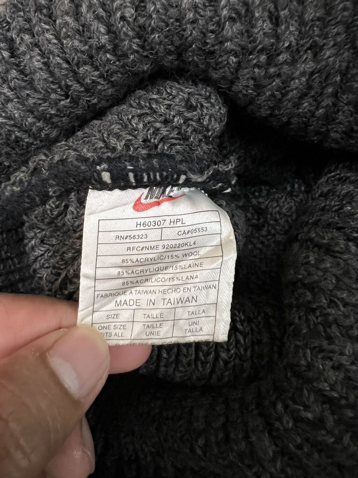 Nike Vintage Nike Spell Out Beanie Hats Size ONE SIZE - 6 Thumbnail