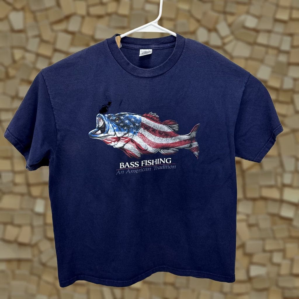 Delta VINTAGE Delta Bass Fishing Flag T-shirt Shirt Mens L Blue Graphic Print Distressed Size US L / EU 52-54 / 3 - 1 Thumbnail