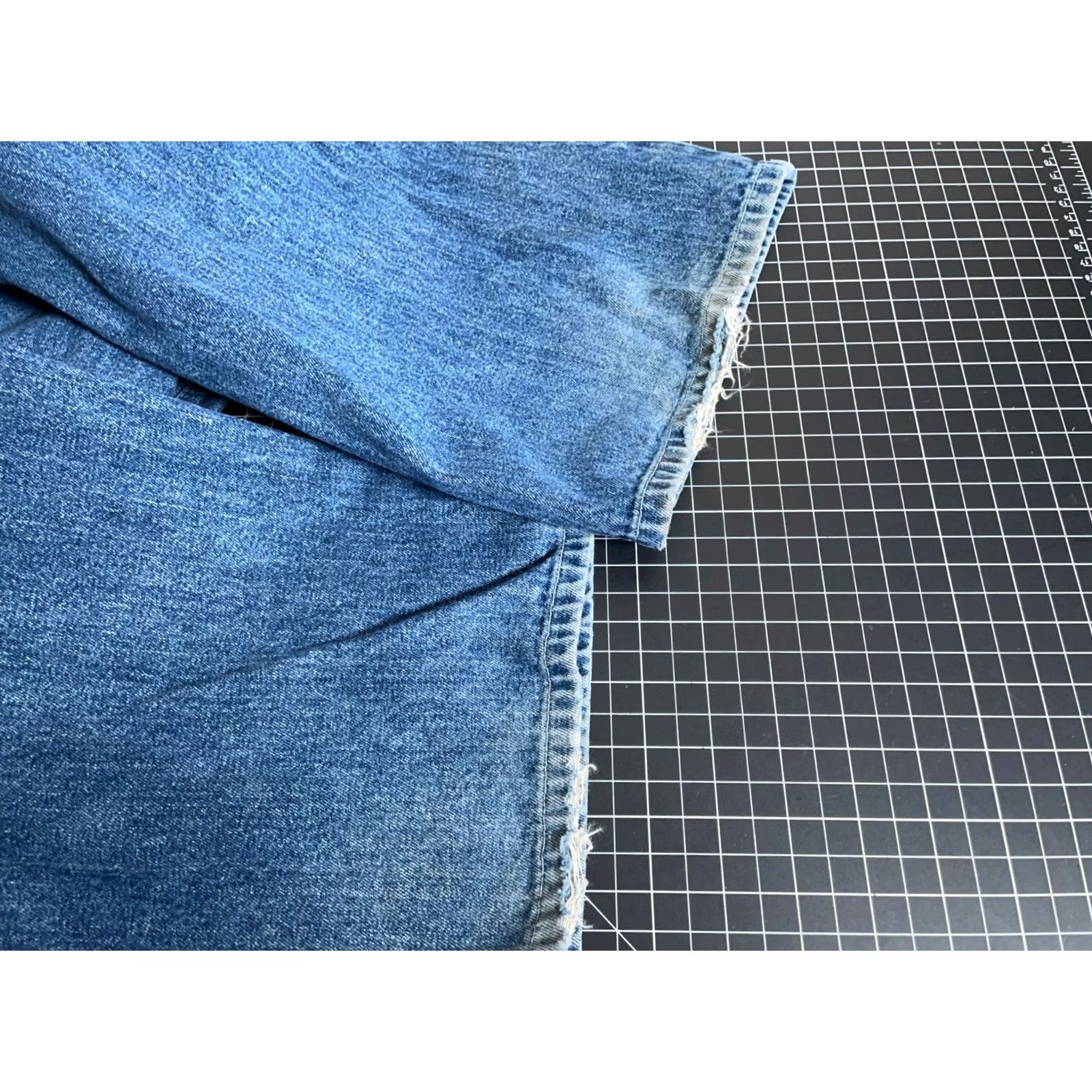 Guess VINTAGE GUESS Jeans Men's 34 x 32 Blue Baggy Fit Carpenter Button Fly 90s Size US 34 / EU 50 - 4 Thumbnail