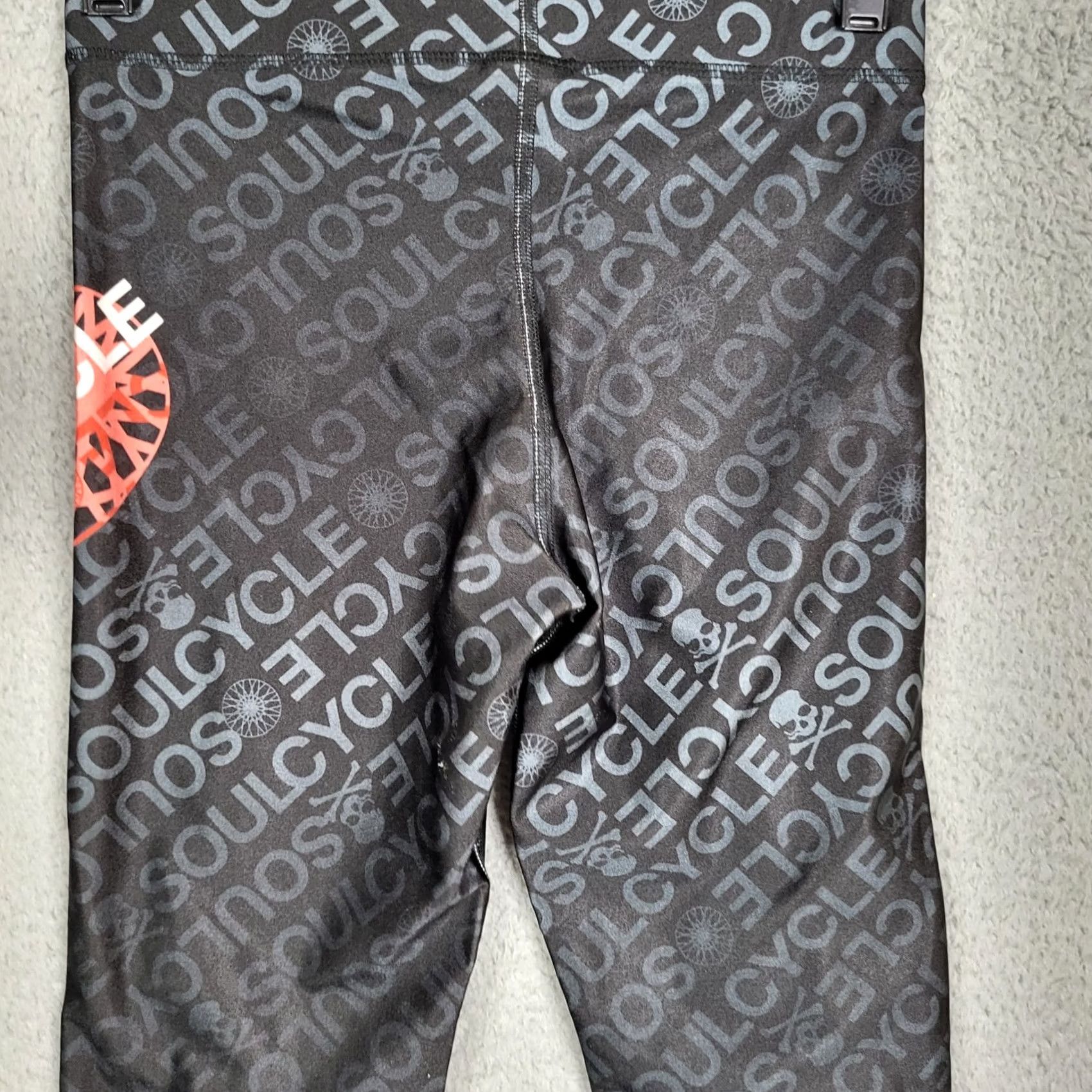 Terez Terez Women’s Black Logo Printed Spellout Capris Size S Capri Leggings Size 28" / US 6 / IT 42 - 3 Thumbnail