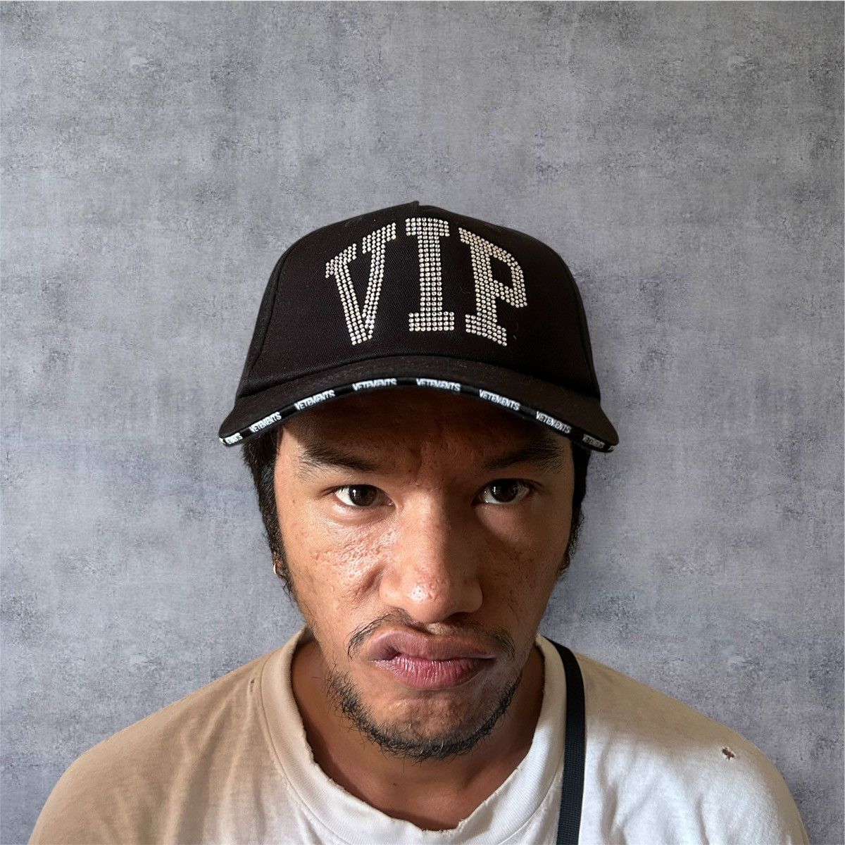 Vetements Vetements VIP Crystal Cap Size ONE SIZE - 2 Thumbnail