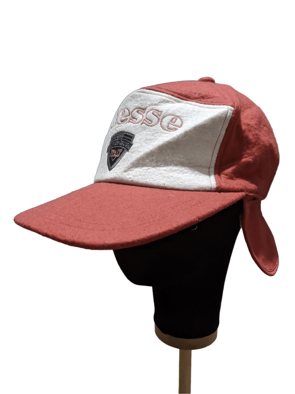 Ellesse Vintage Ellesse Cap Embroidery With Ear Flaps Size ONE SIZE - 1 Thumbnail