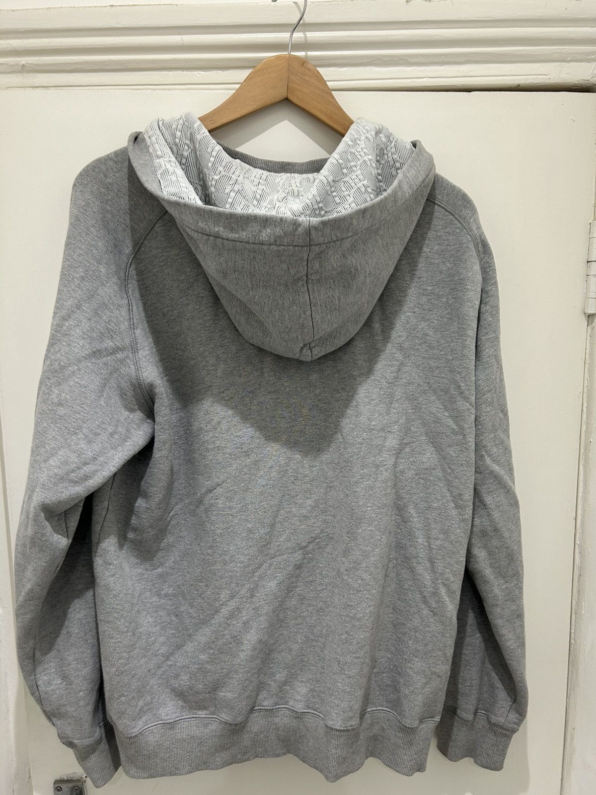 Dior Dior Grey Hoodie Purple logo Size US M / EU 48-50 / 2 - 9 Thumbnail