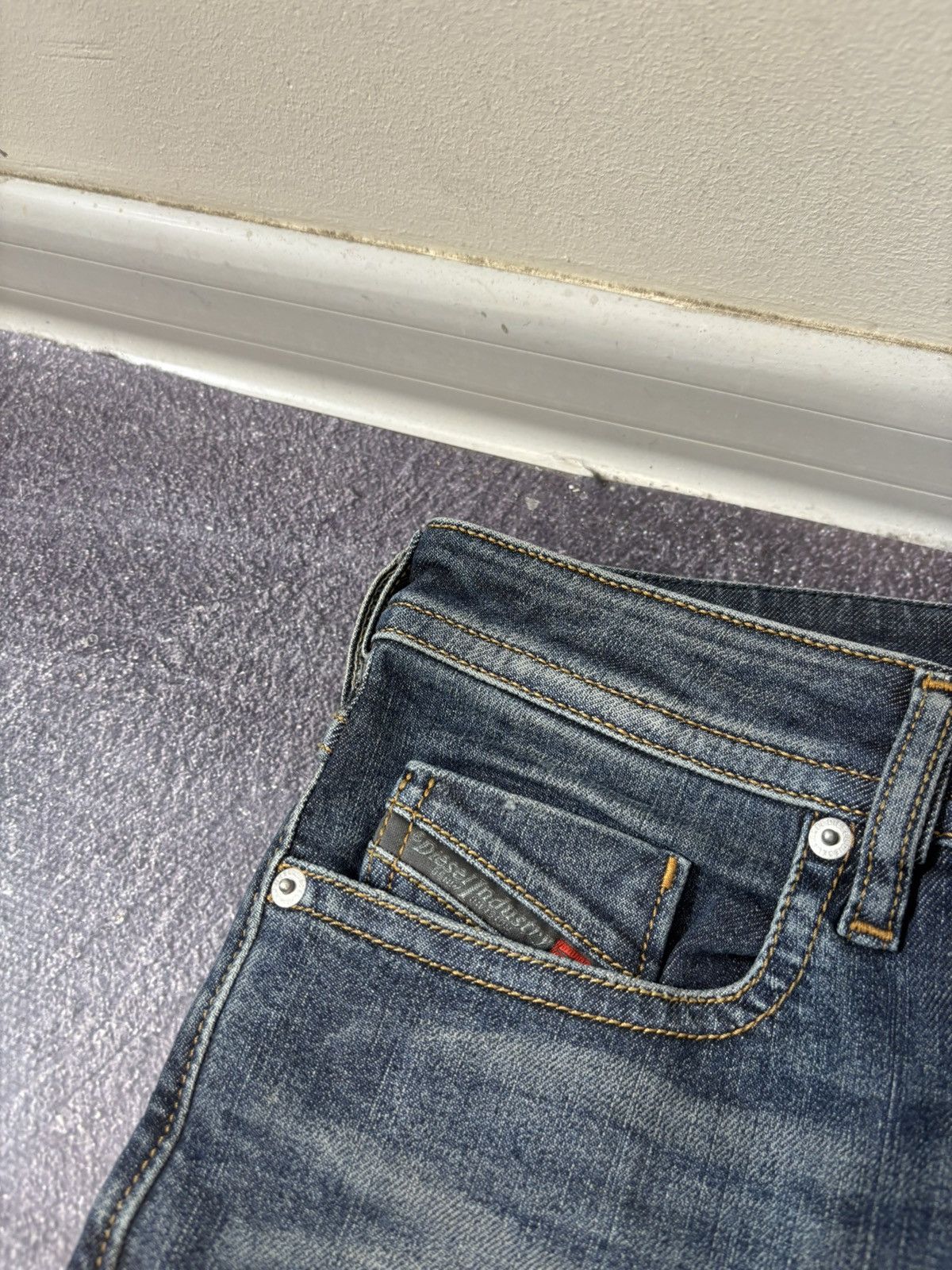 Diesel Diesel Buster Regular Slim Tapered NWT Stretch Denim Jeans Size US 28 / EU 44 - 6 Thumbnail