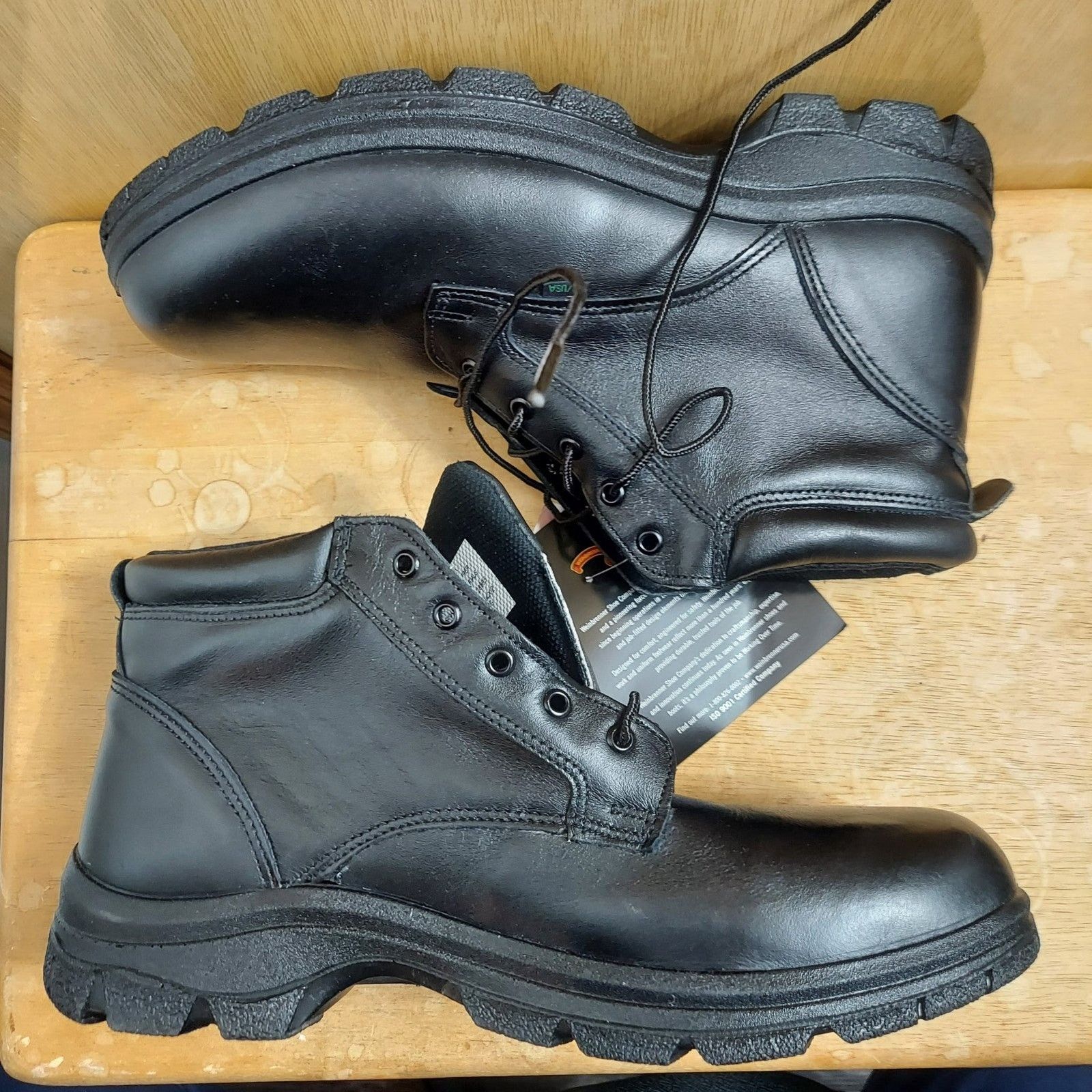 Thorogood Thorogood Men's US 14 Black Leather Chukka Ankle Boots NWT Size US 14 / EU 47 - 6 Thumbnail